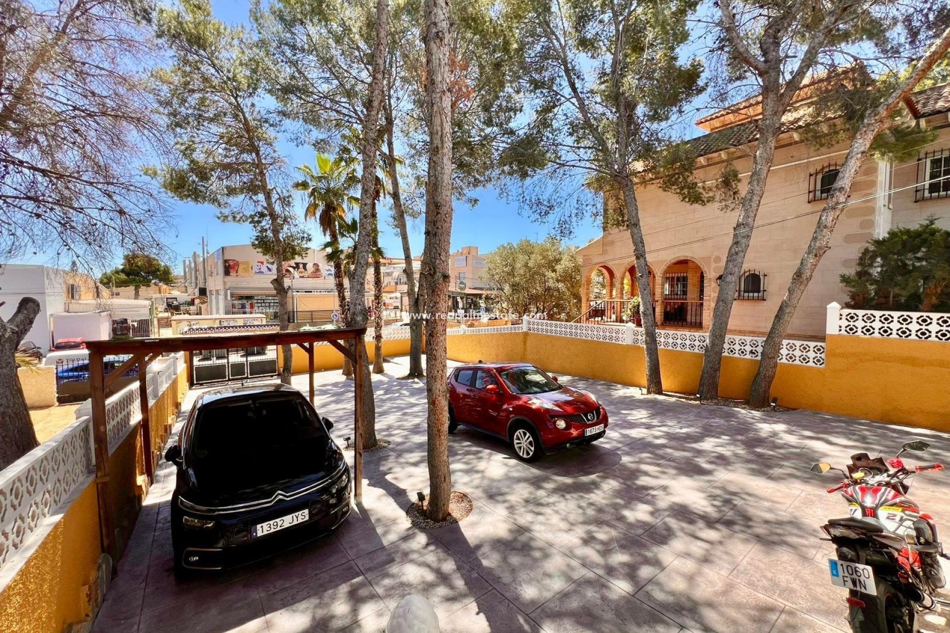 Reventa - Villa -
Torrevieja - Los balcones