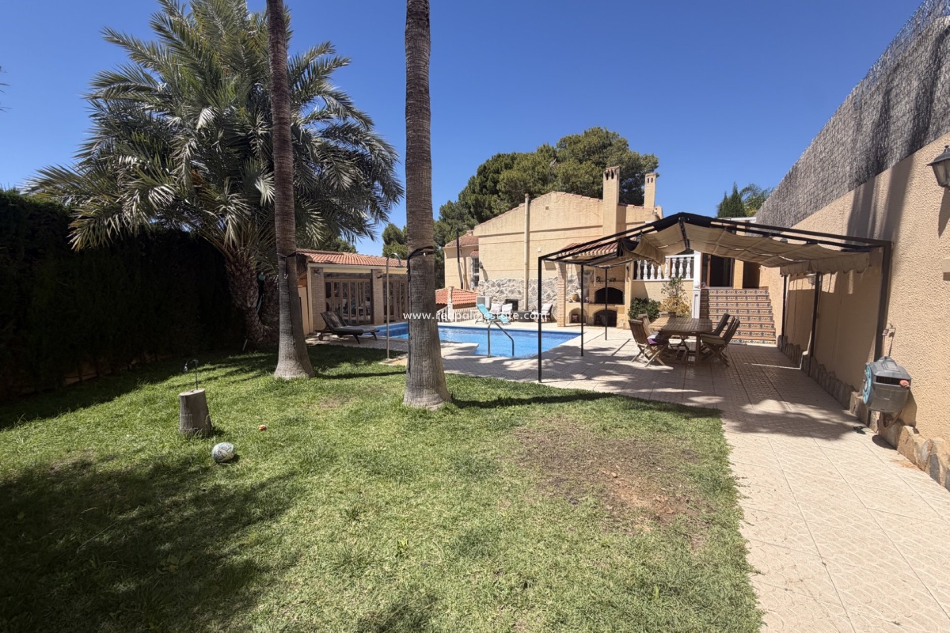 Reventa - Villa -
Torrevieja - Los balcones