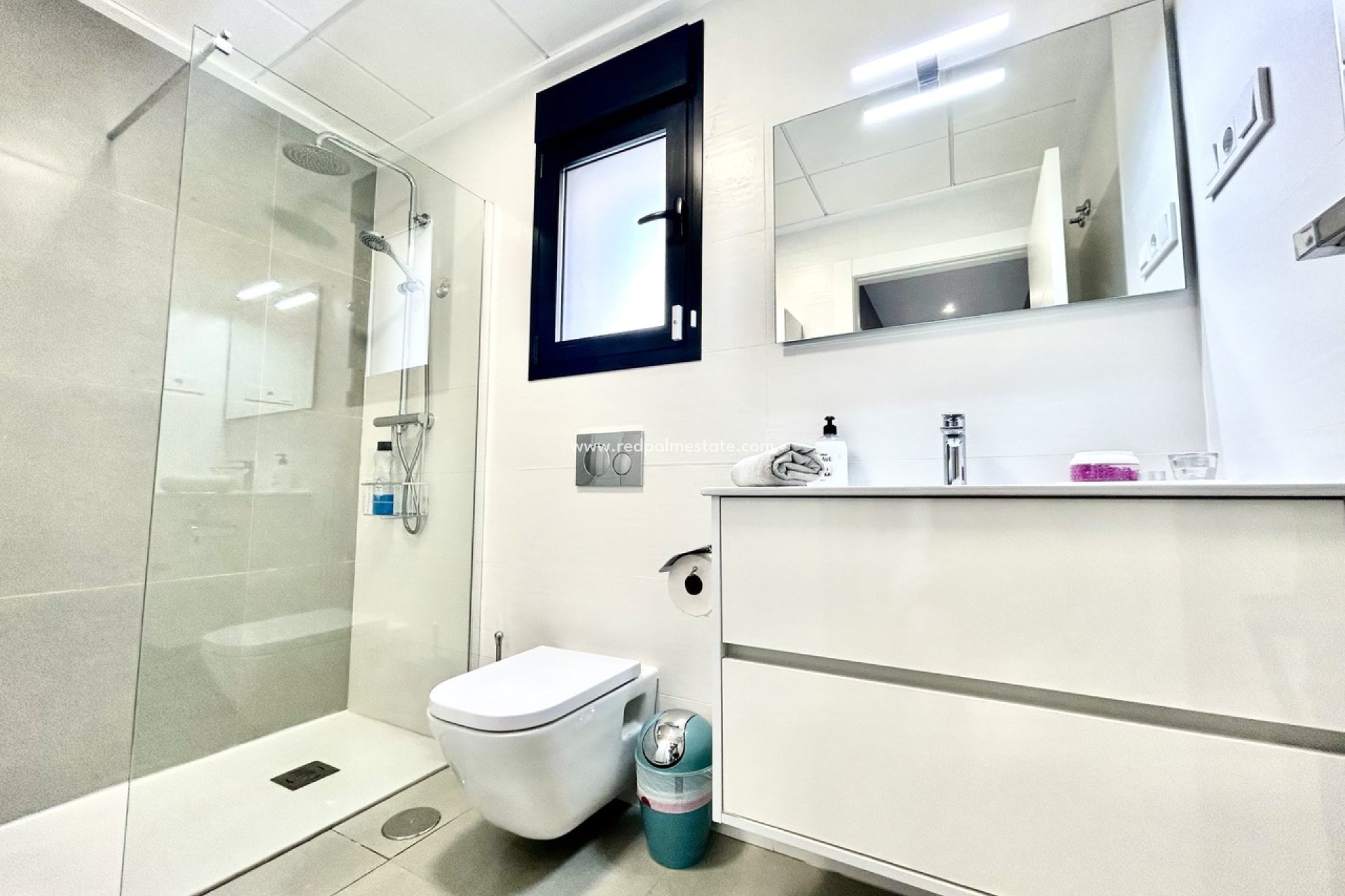 Reventa - Villa -
Torrevieja - Los balcones