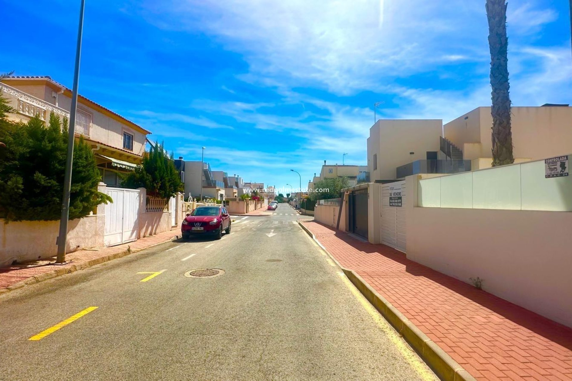 Reventa - Villa -
Torrevieja - Miramar - Torre Del Moro