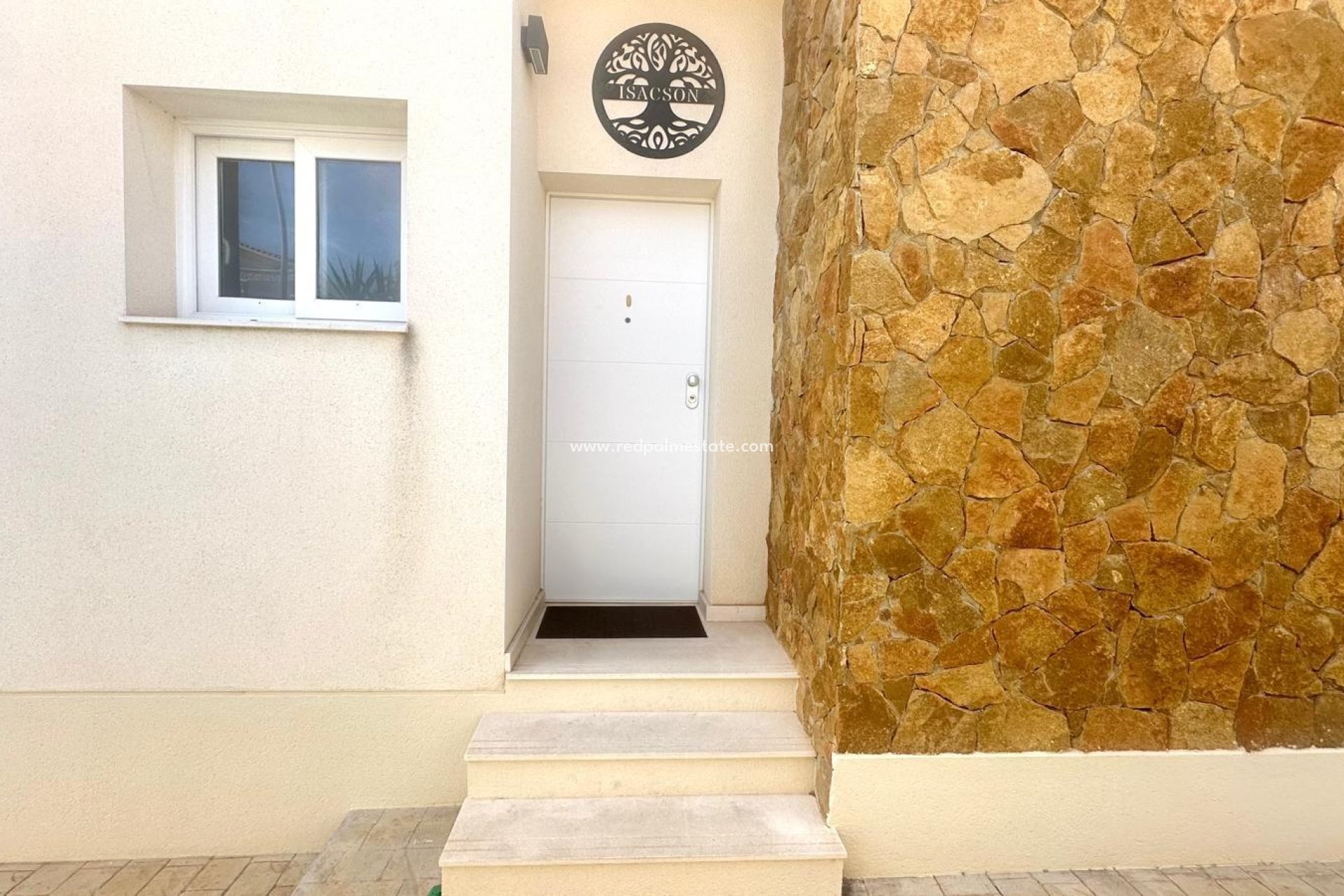 Reventa - Villa -
Torrevieja - Miramar - Torre Del Moro