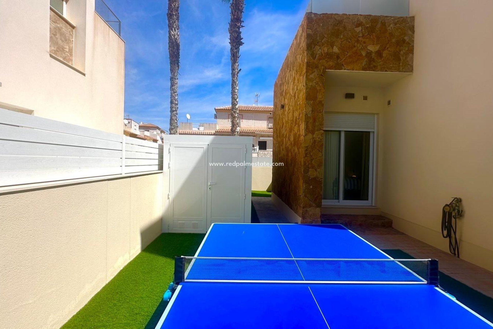 Reventa - Villa -
Torrevieja - Miramar - Torre Del Moro
