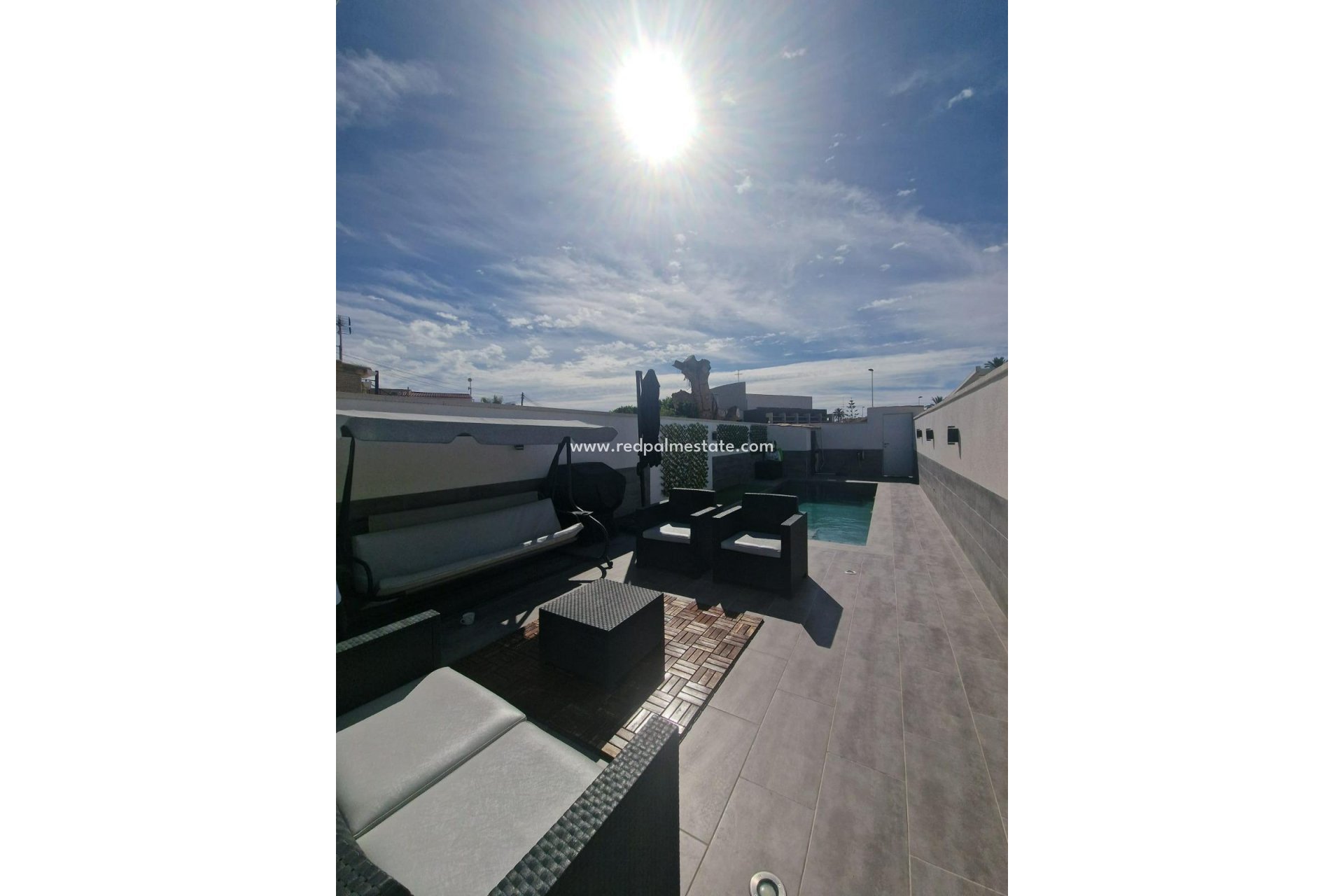 Reventa - Villa -
Torrevieja - Paseo maritimo