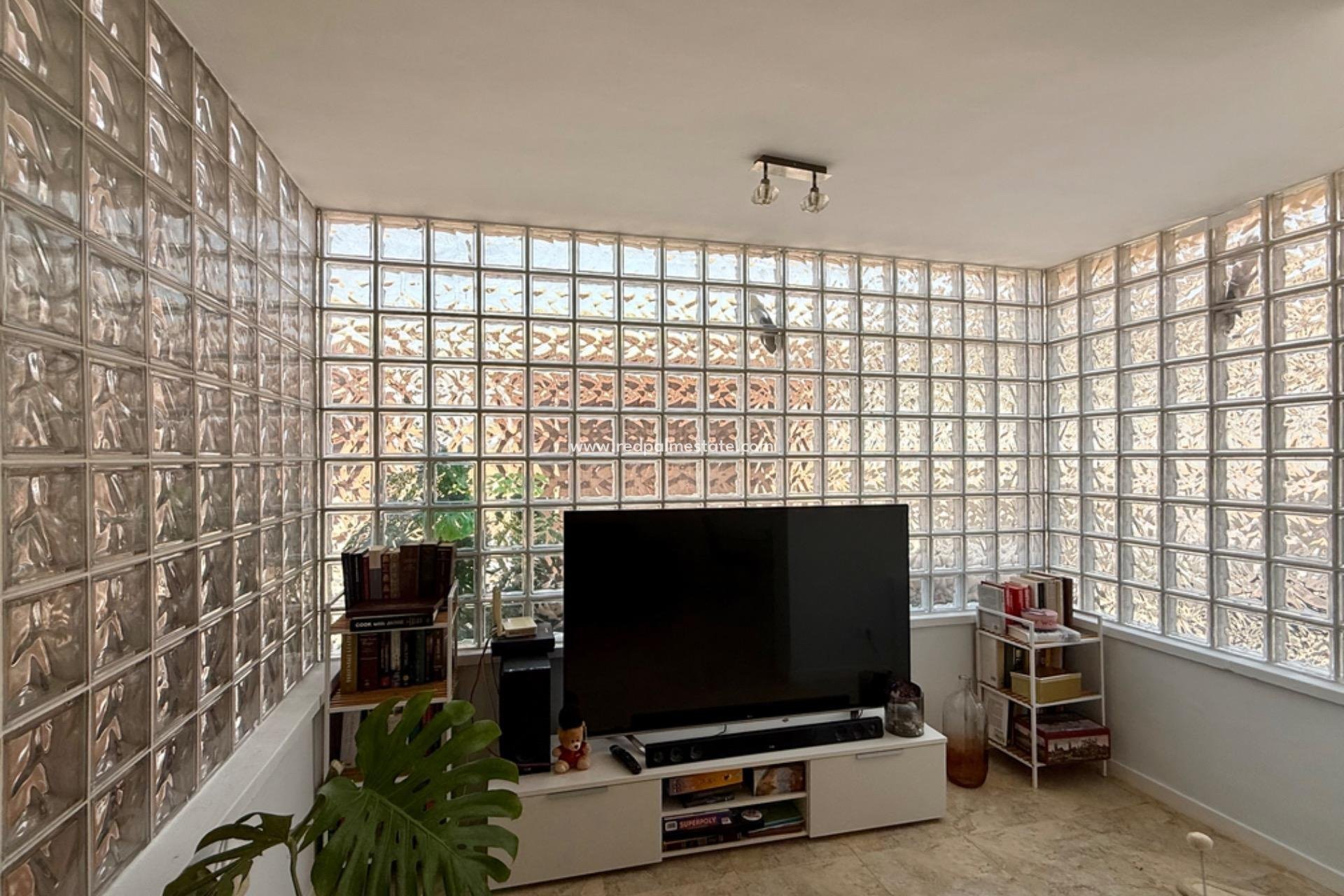 Reventa - Villa -
Torrevieja - Playa del cura