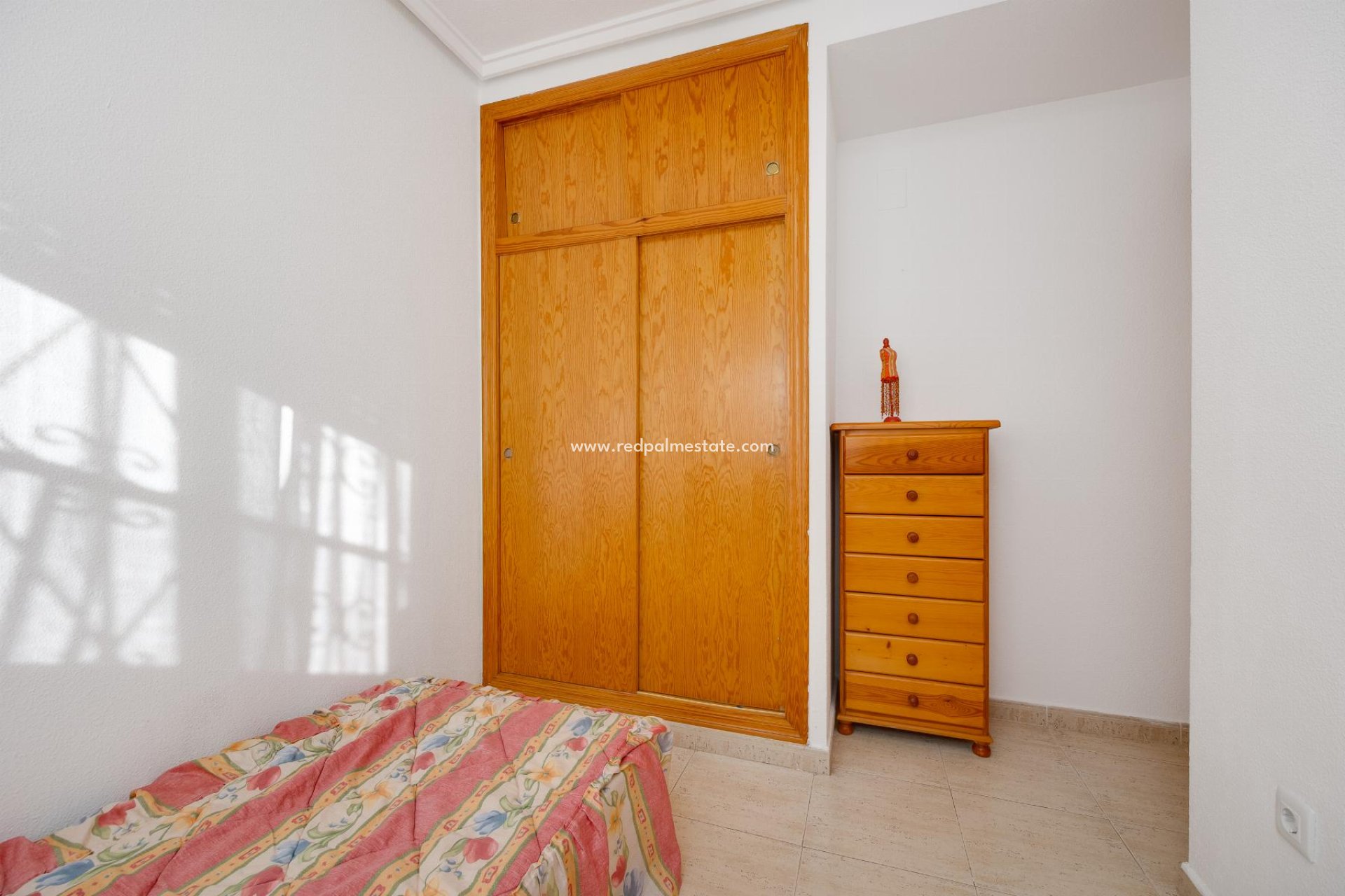 Reventa - Villa -
Torrevieja - Pueblo - Centro