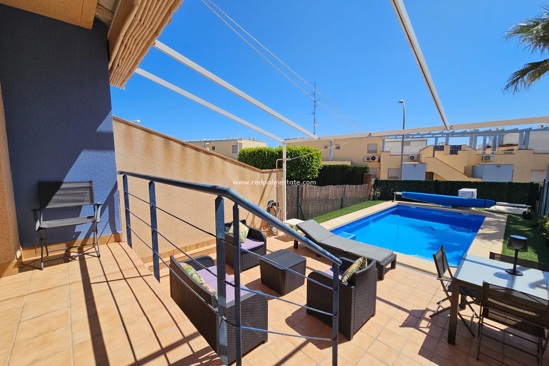 Reventa - Villa -
Torrevieja - Punta prima