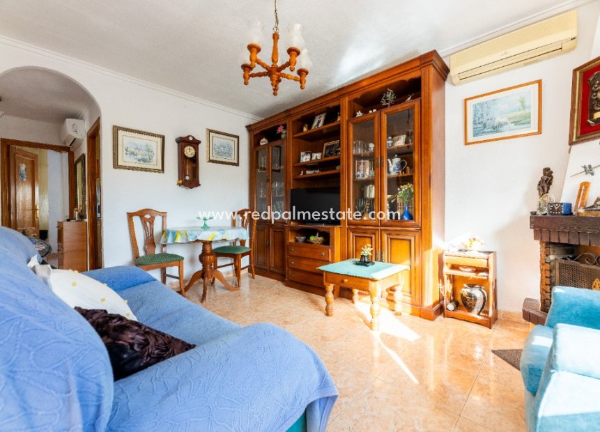 Reventa - Villa -
Torrevieja - Punta prima