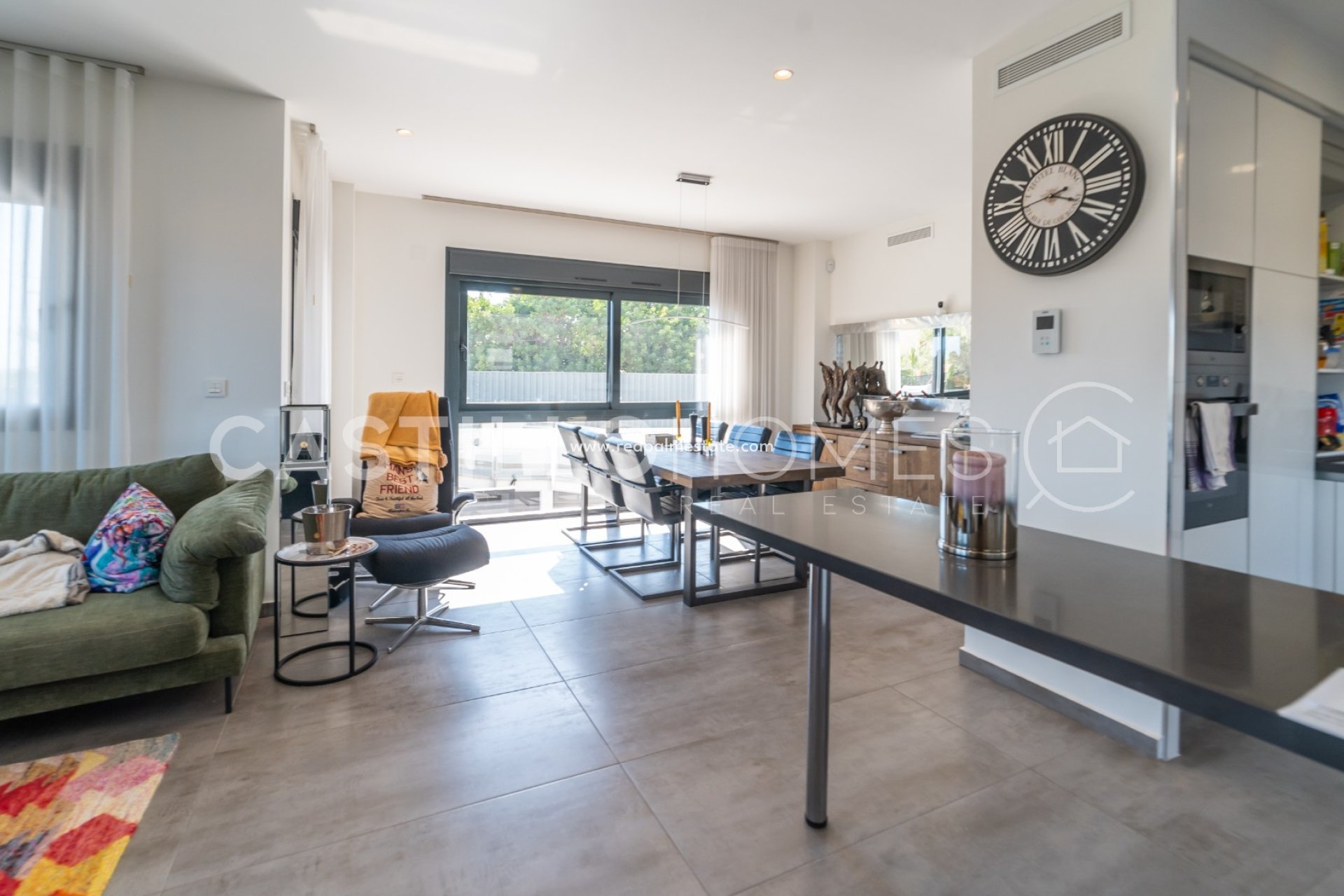 Reventa - Villa -
Torrevieja - Rosaleda-los frutales