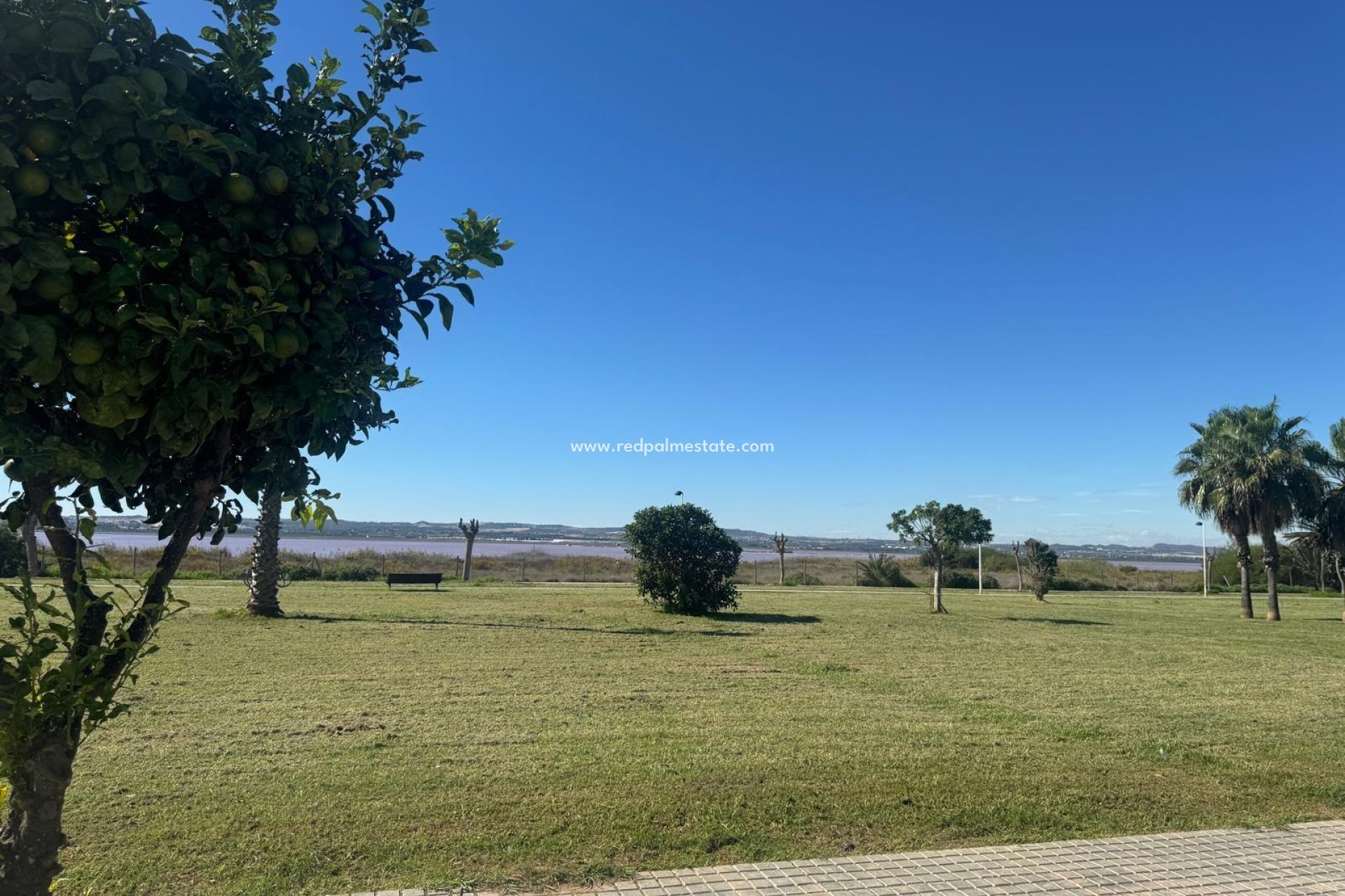 Reventa - Villa -
Torrevieja - San luis