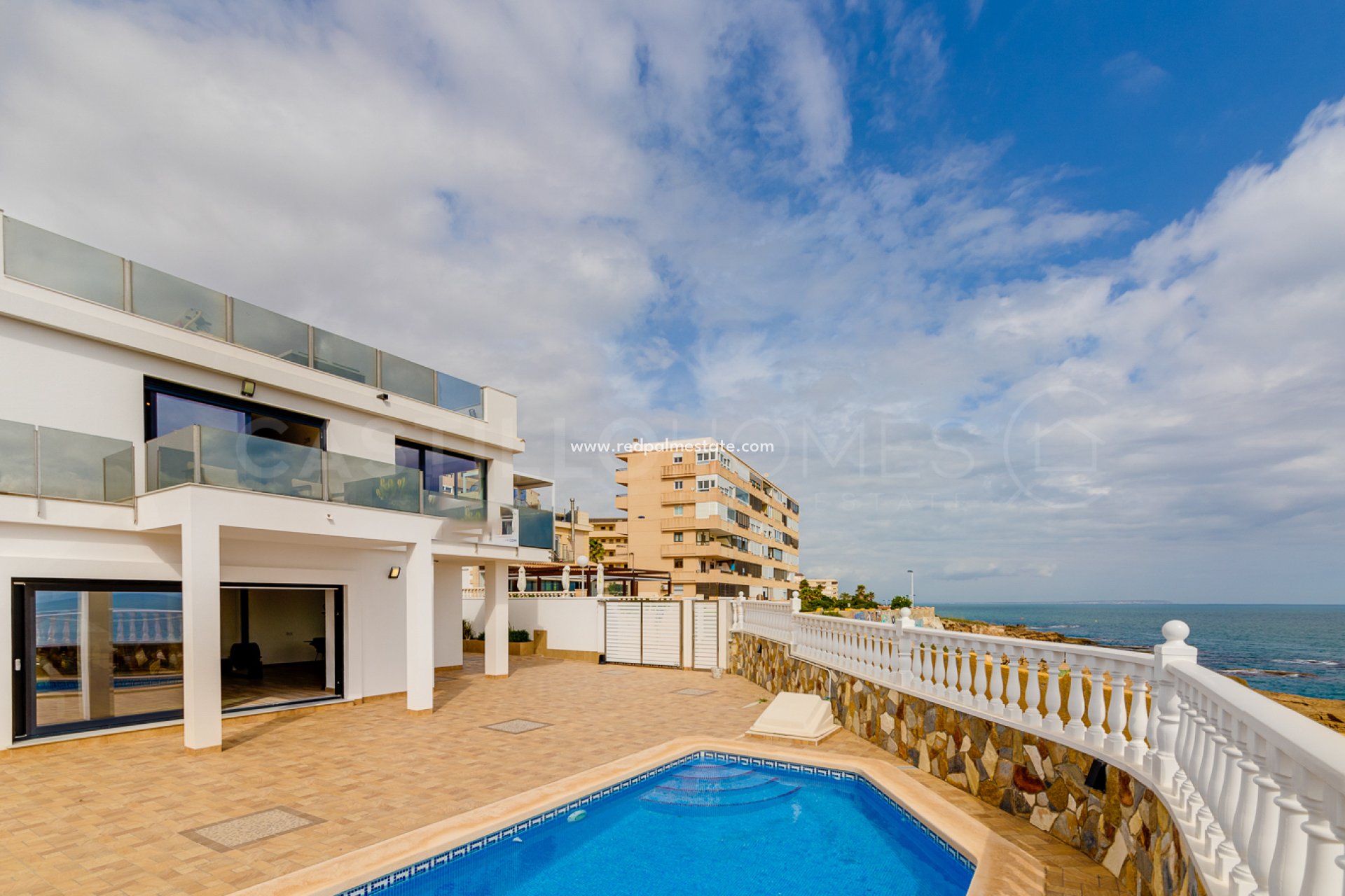 Reventa - Villa -
Torrevieja - Torre del moro