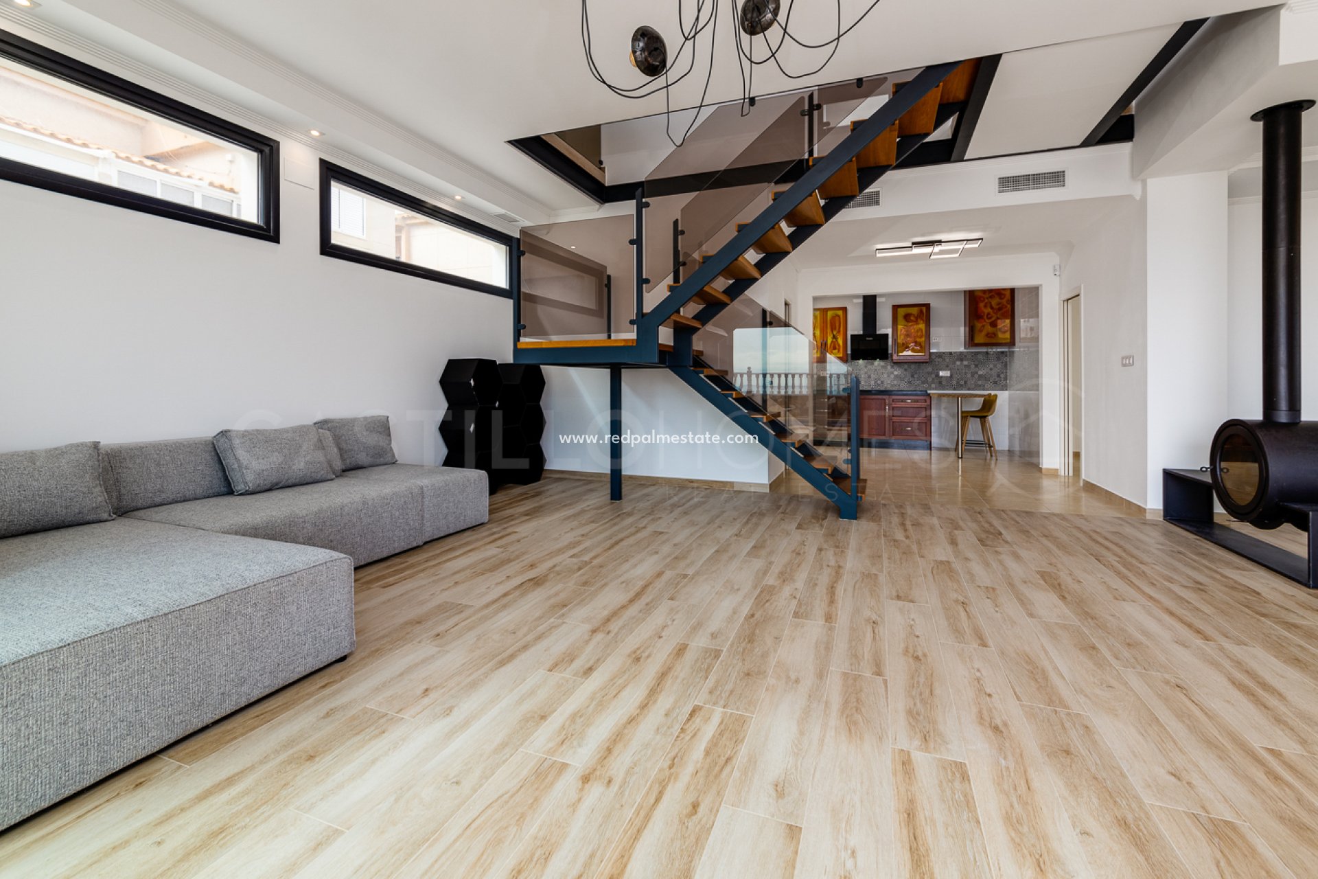 Reventa - Villa -
Torrevieja - Torre del moro