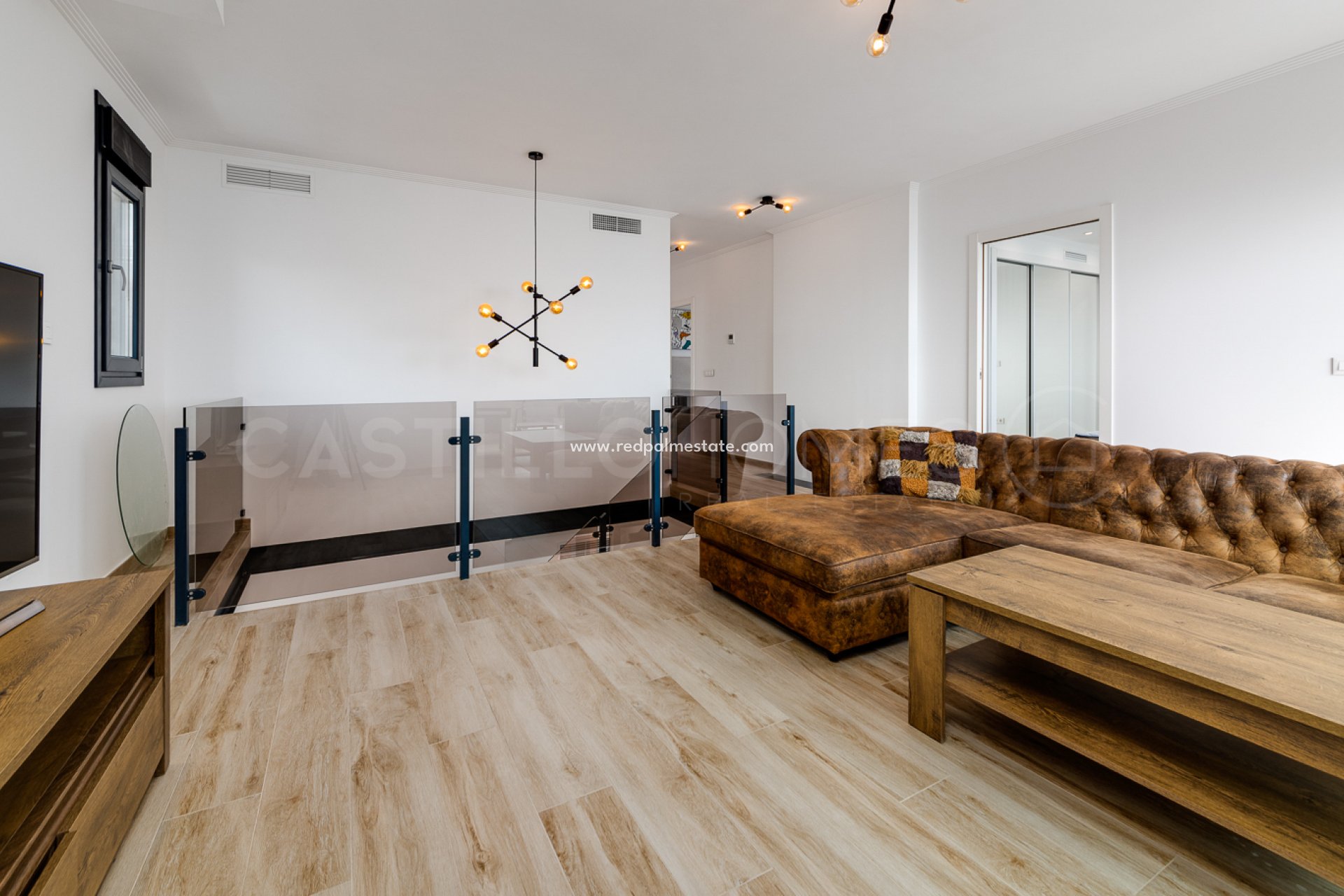 Reventa - Villa -
Torrevieja - Torre del moro