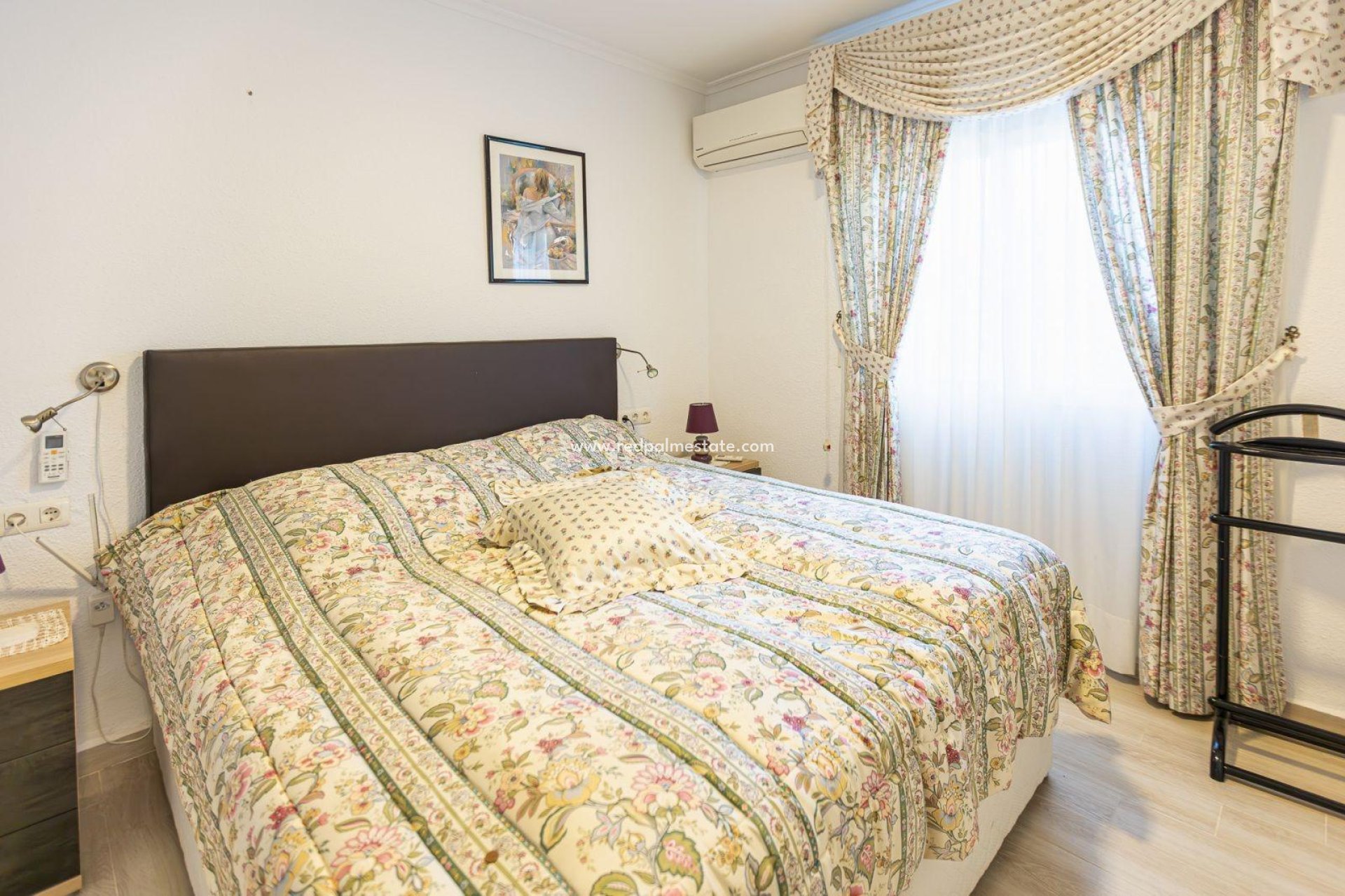 Reventa - Villa -
Torrevieja - Torreta