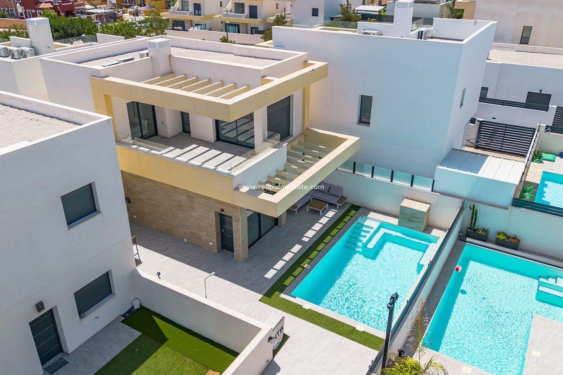 Reventa - Villa -
Torrevieja - Torretas