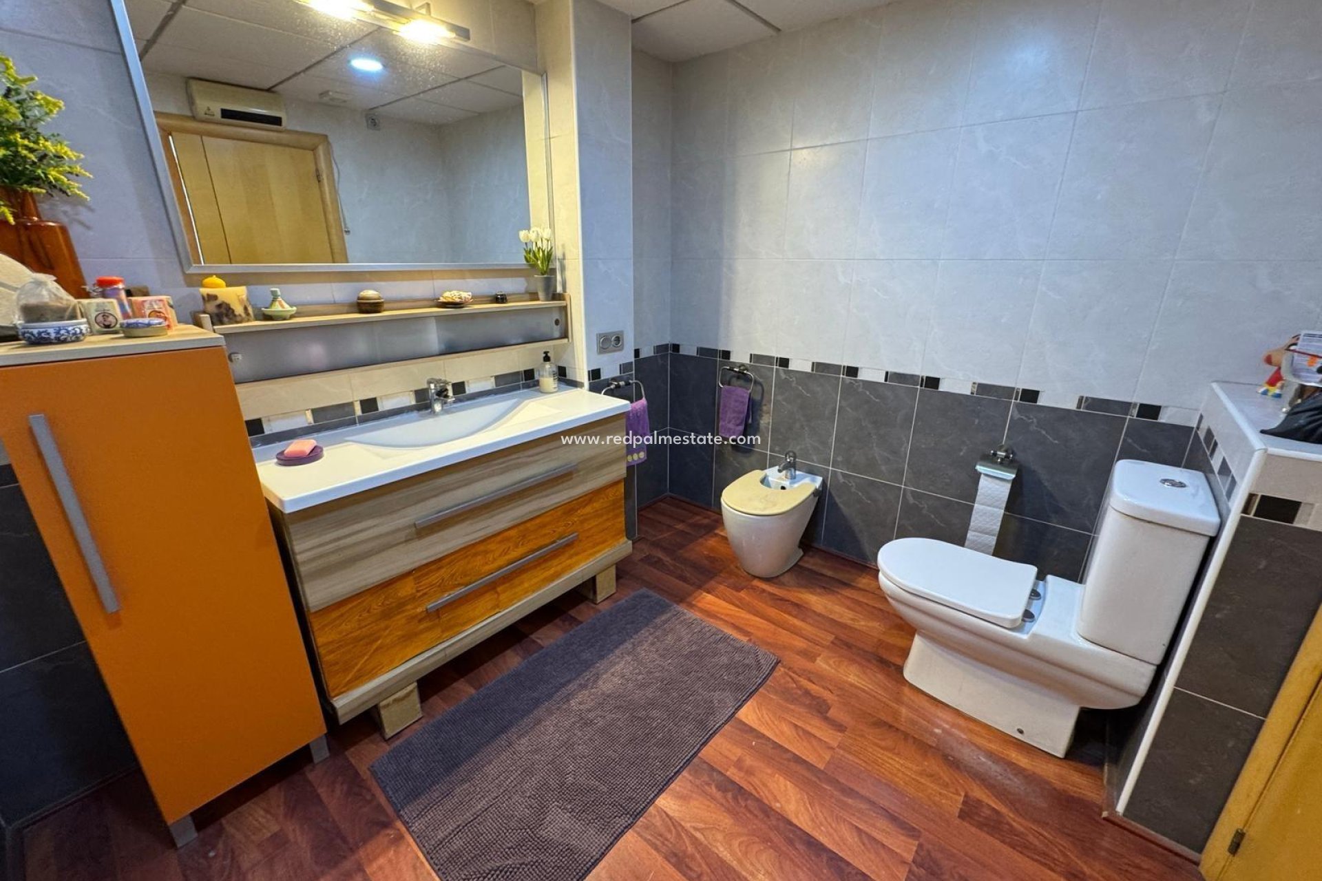 Reventa - Villa -
Torrevieja - Zona Los Frutales