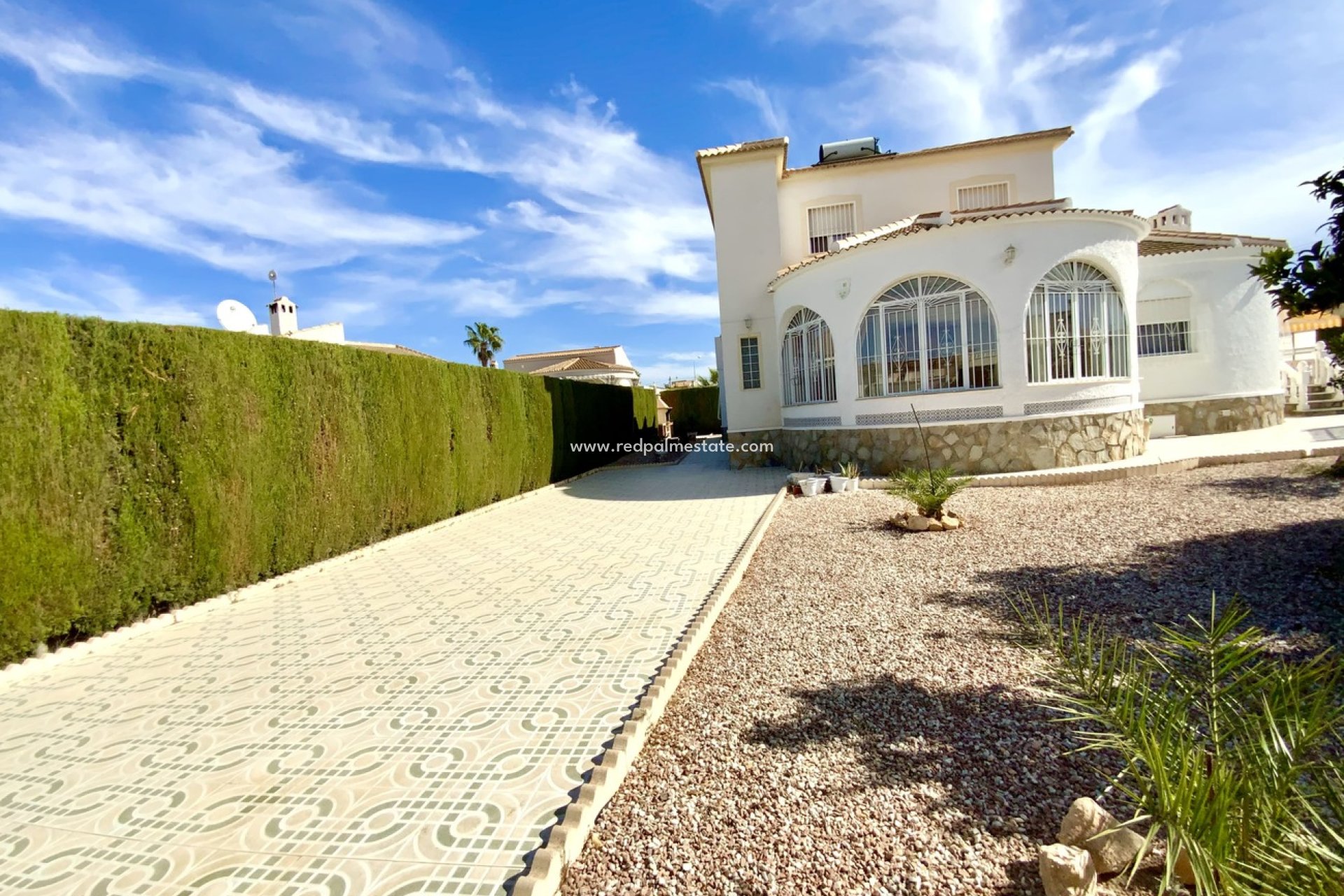 Reventa - Villa -
Torrevieja