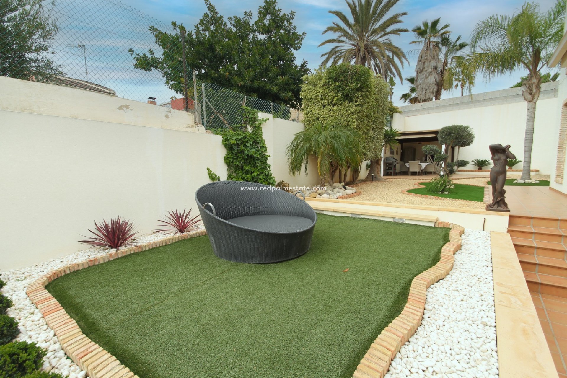 Reventa - Villa -
Torrevieja