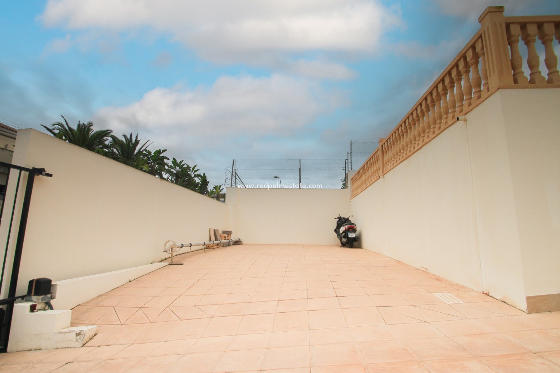 Reventa - Villa -
Torrevieja