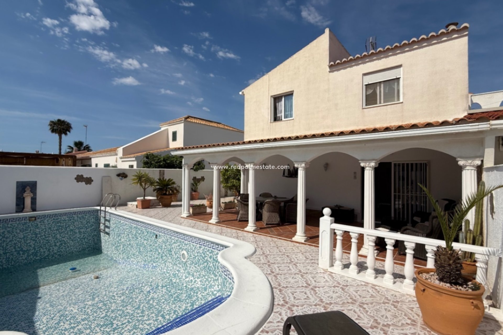 Reventa - Villa -
Torrevieja