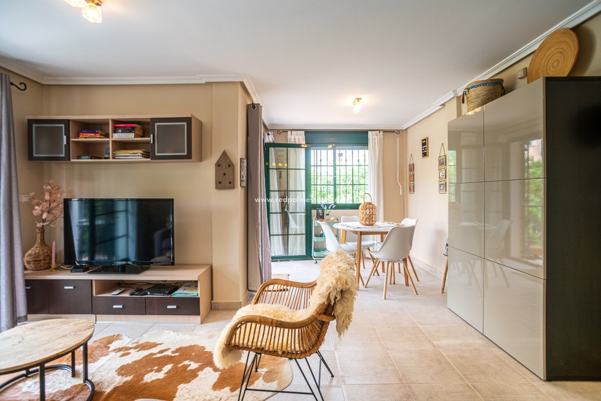 Reventa - Villa -
Torrevieja