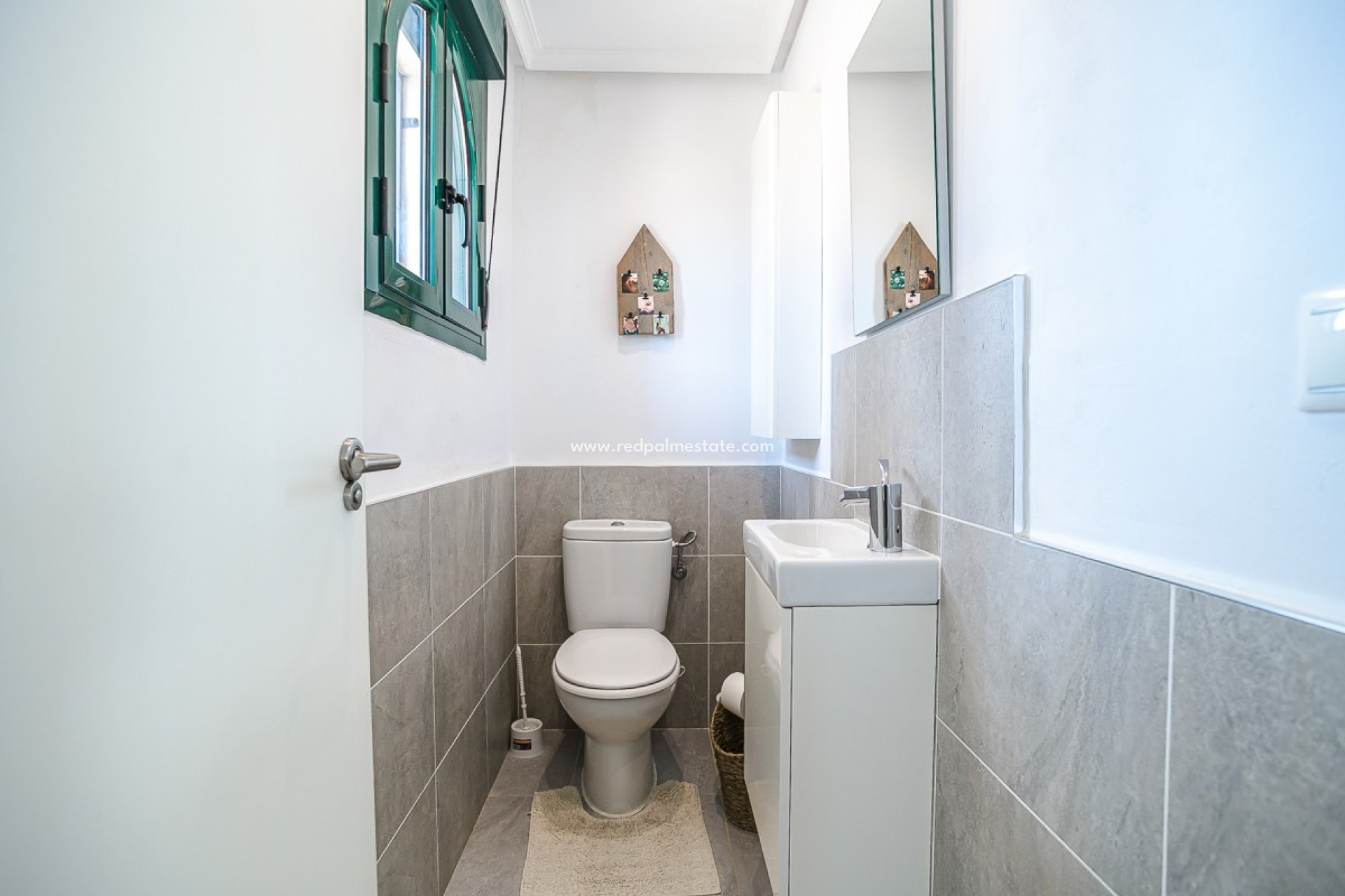 Reventa - Villa -
Torrevieja