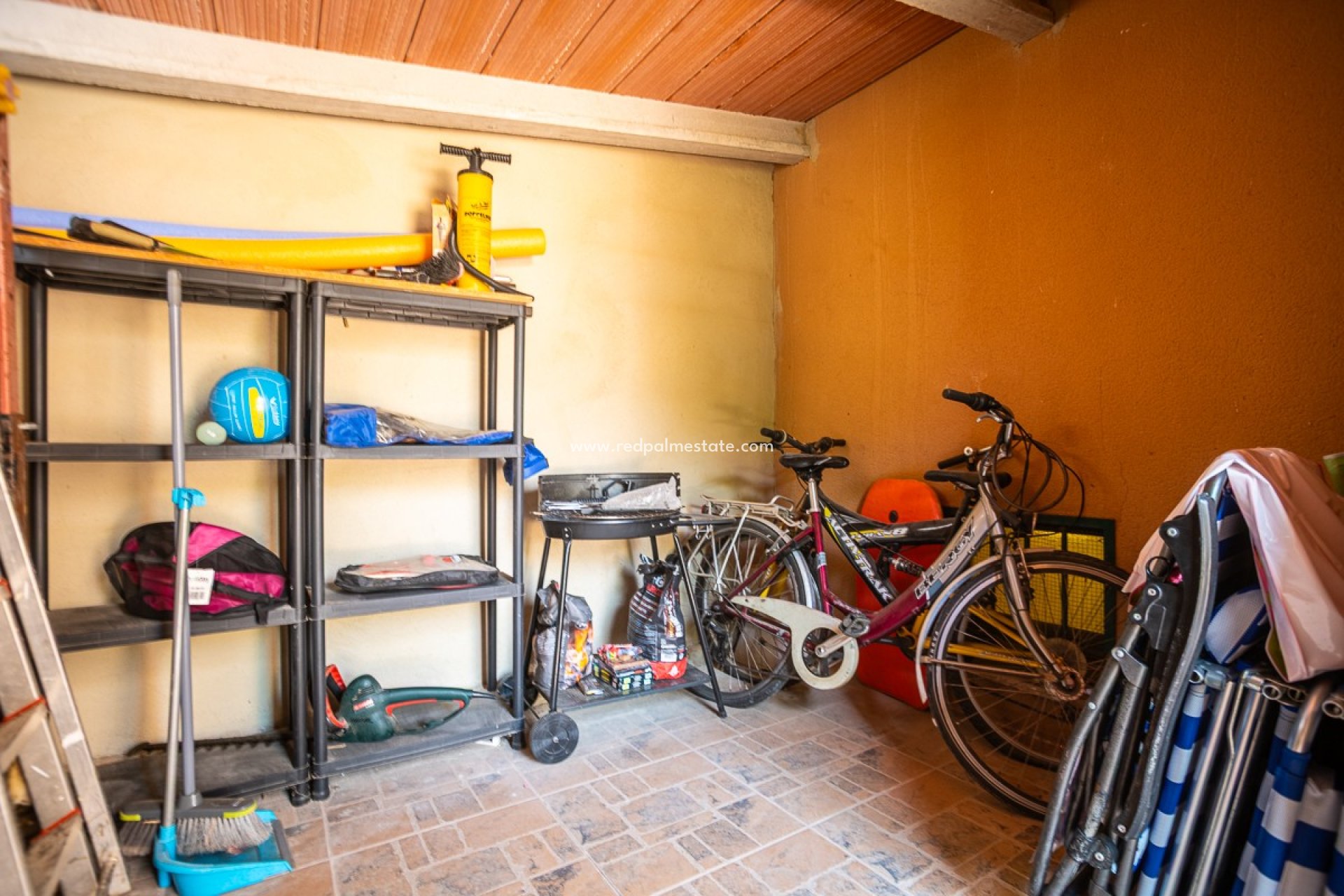 Reventa - Villa -
Torrevieja