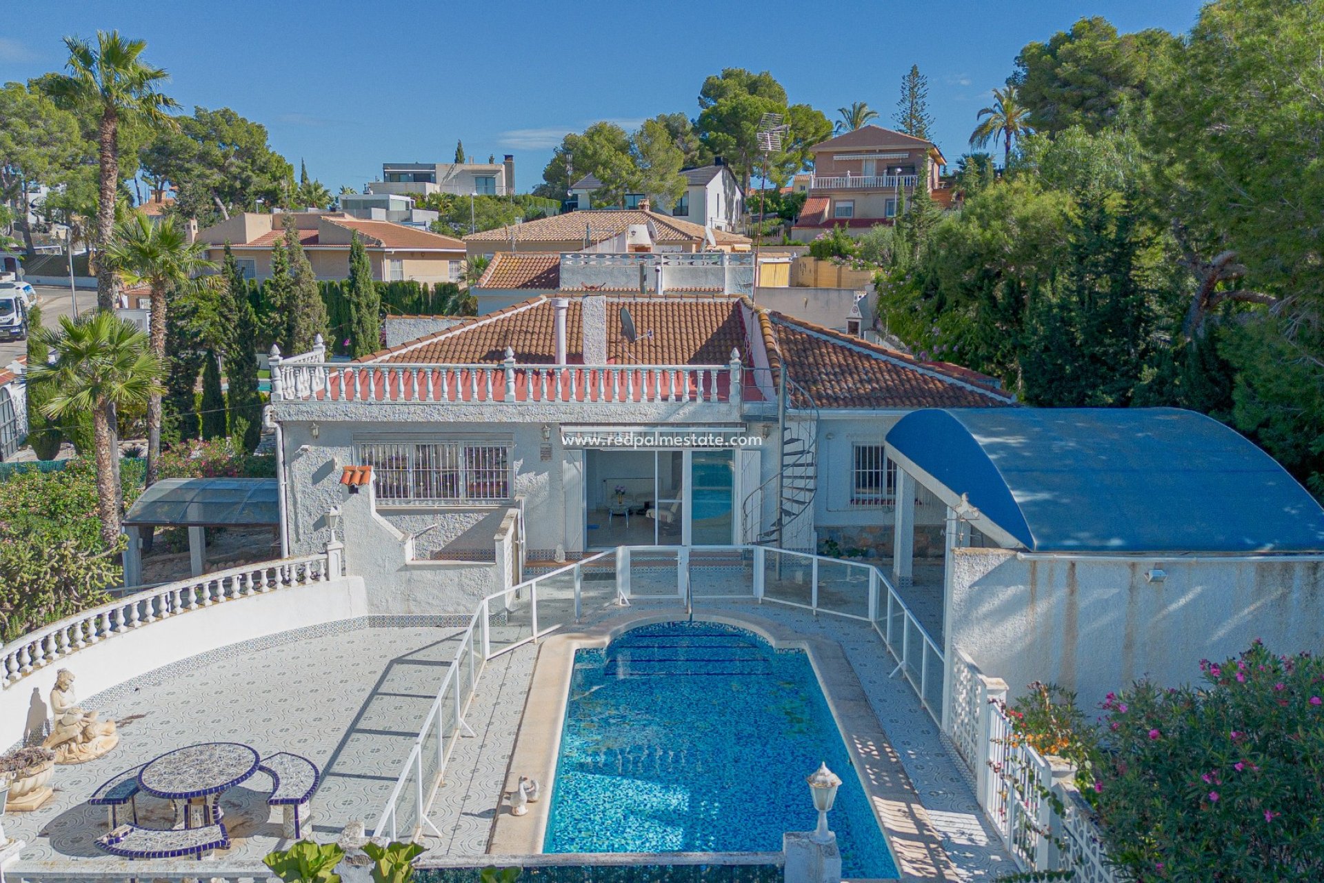 Reventa - Villa -
Torrevieja