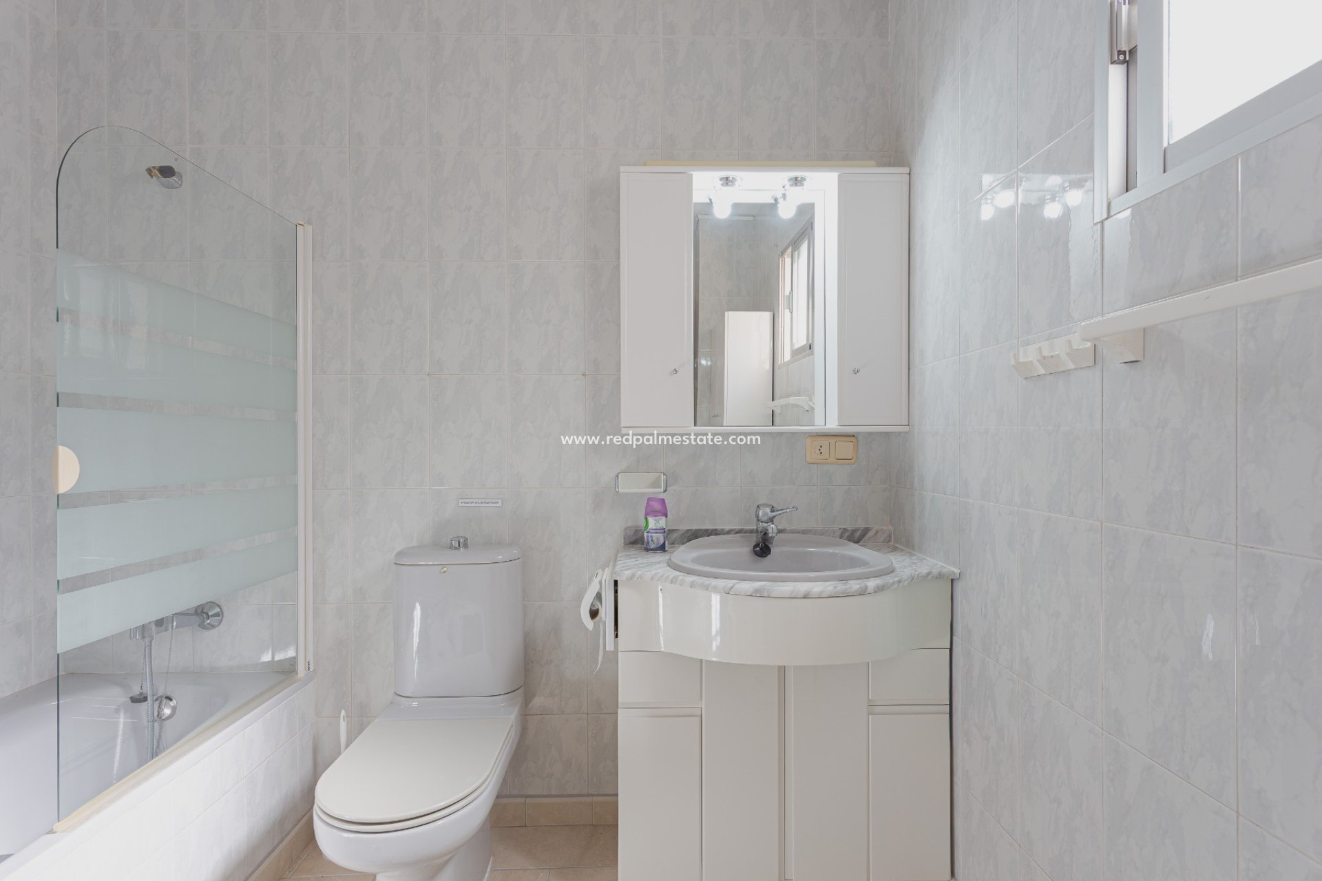 Reventa - Villa -
Torrevieja