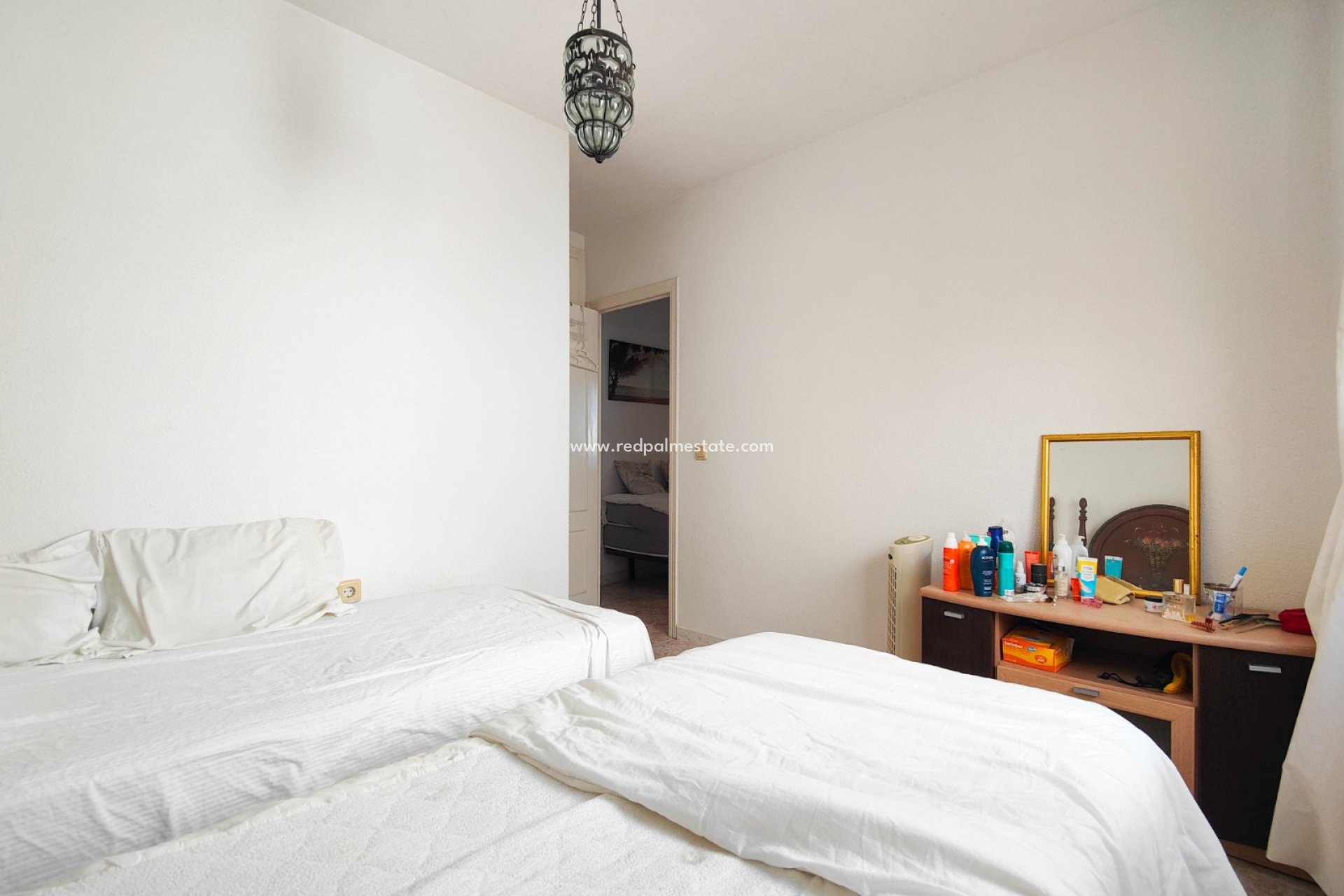 Reventa - Villa -
Torrevieja