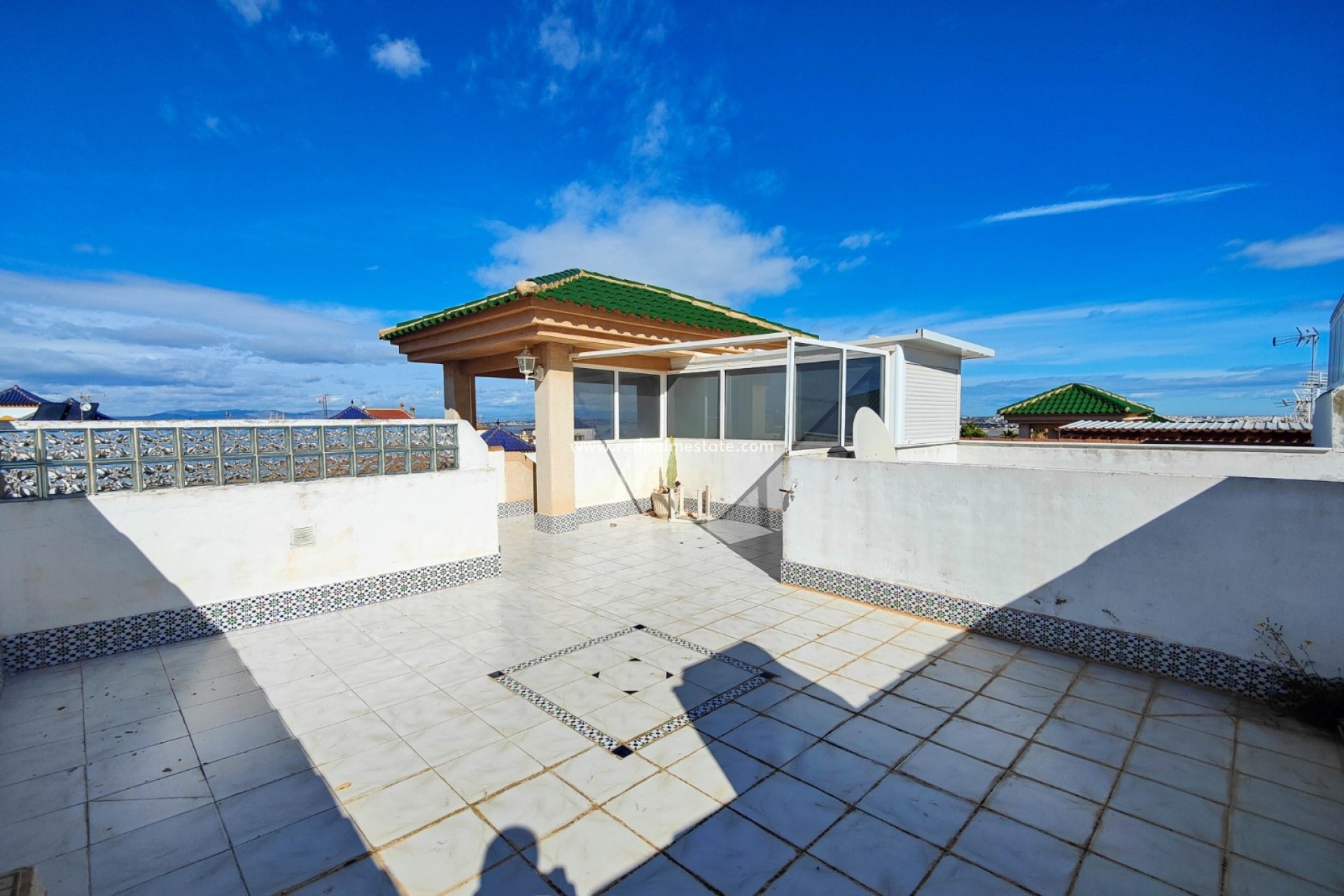 Reventa - Villa -
Torrevieja