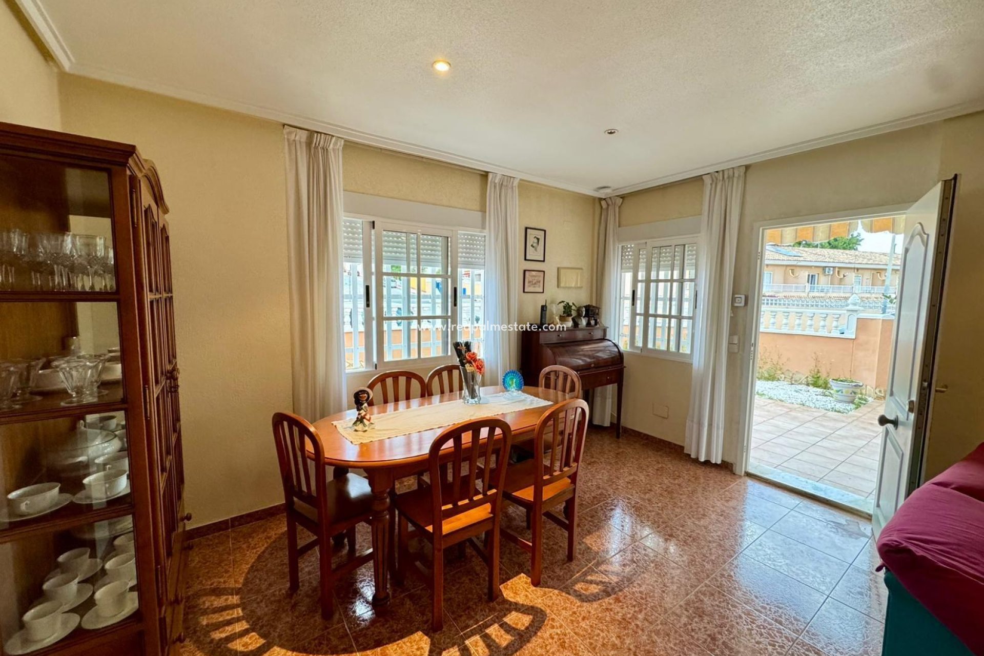 Reventa - Villa -
Torrevieja