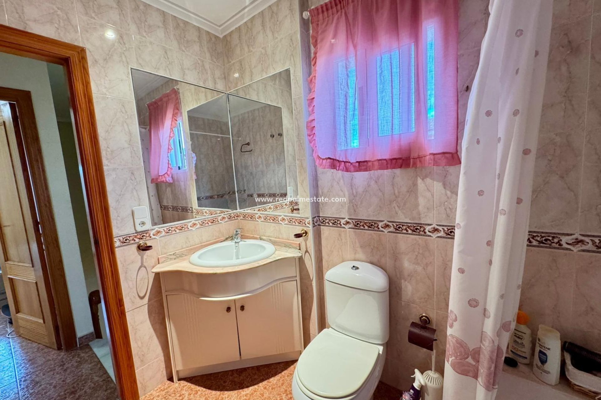 Reventa - Villa -
Torrevieja