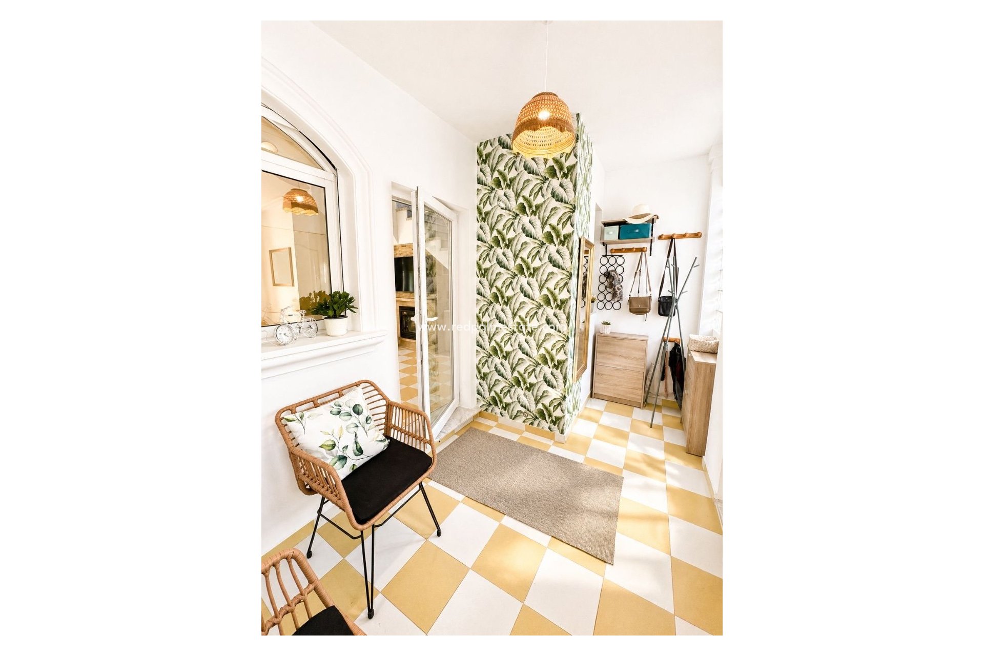 Reventa - Villa -
Torrevieja