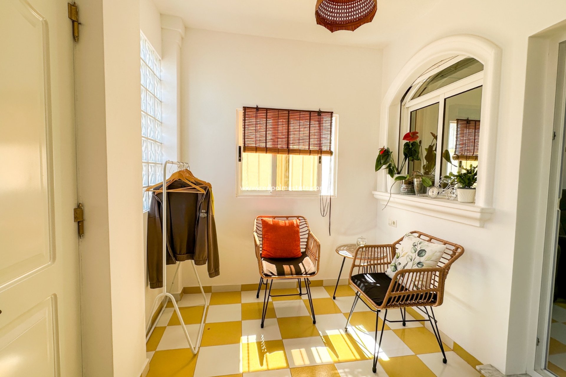 Reventa - Villa -
Torrevieja
