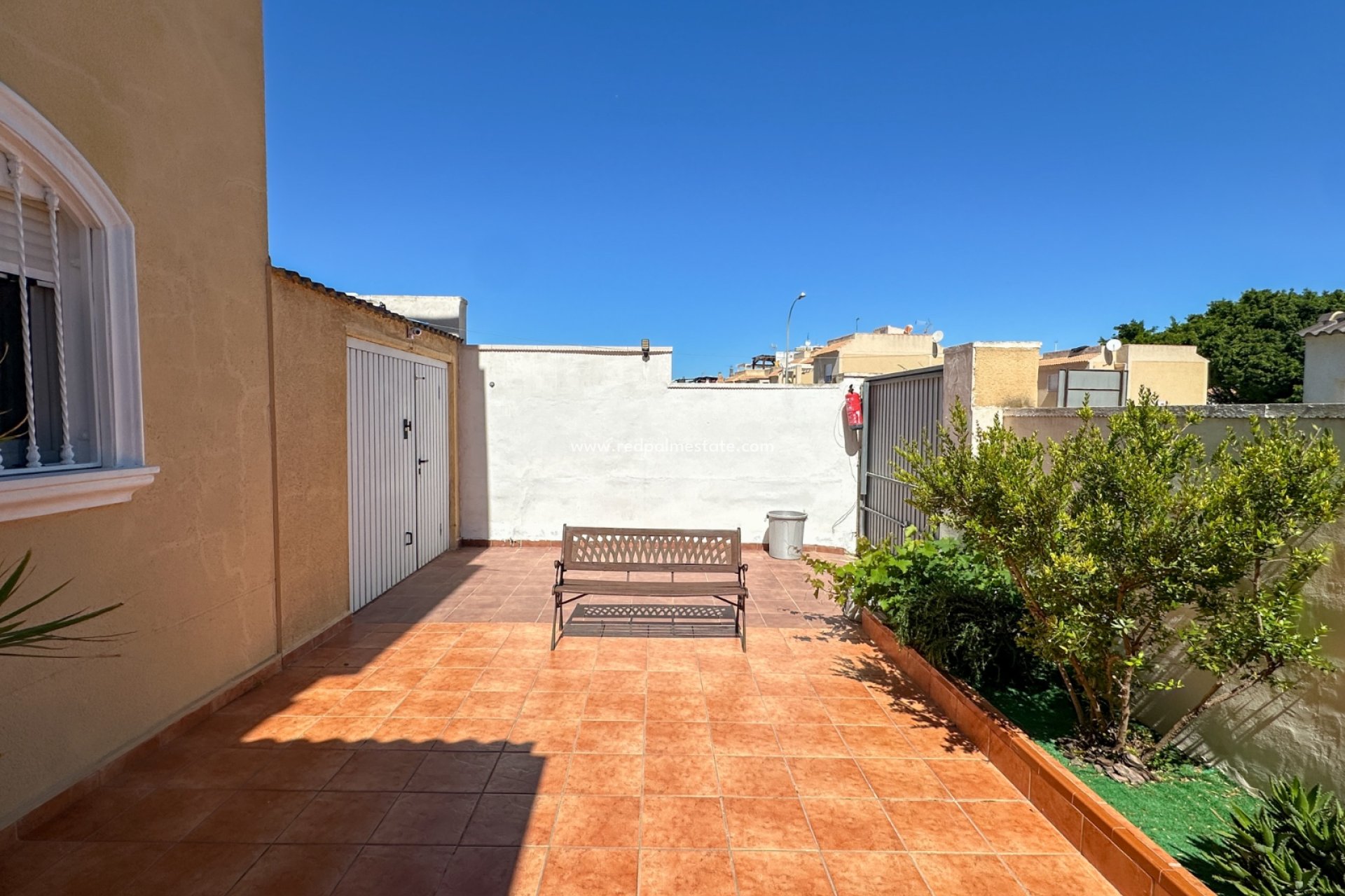 Reventa - Villa -
Torrevieja