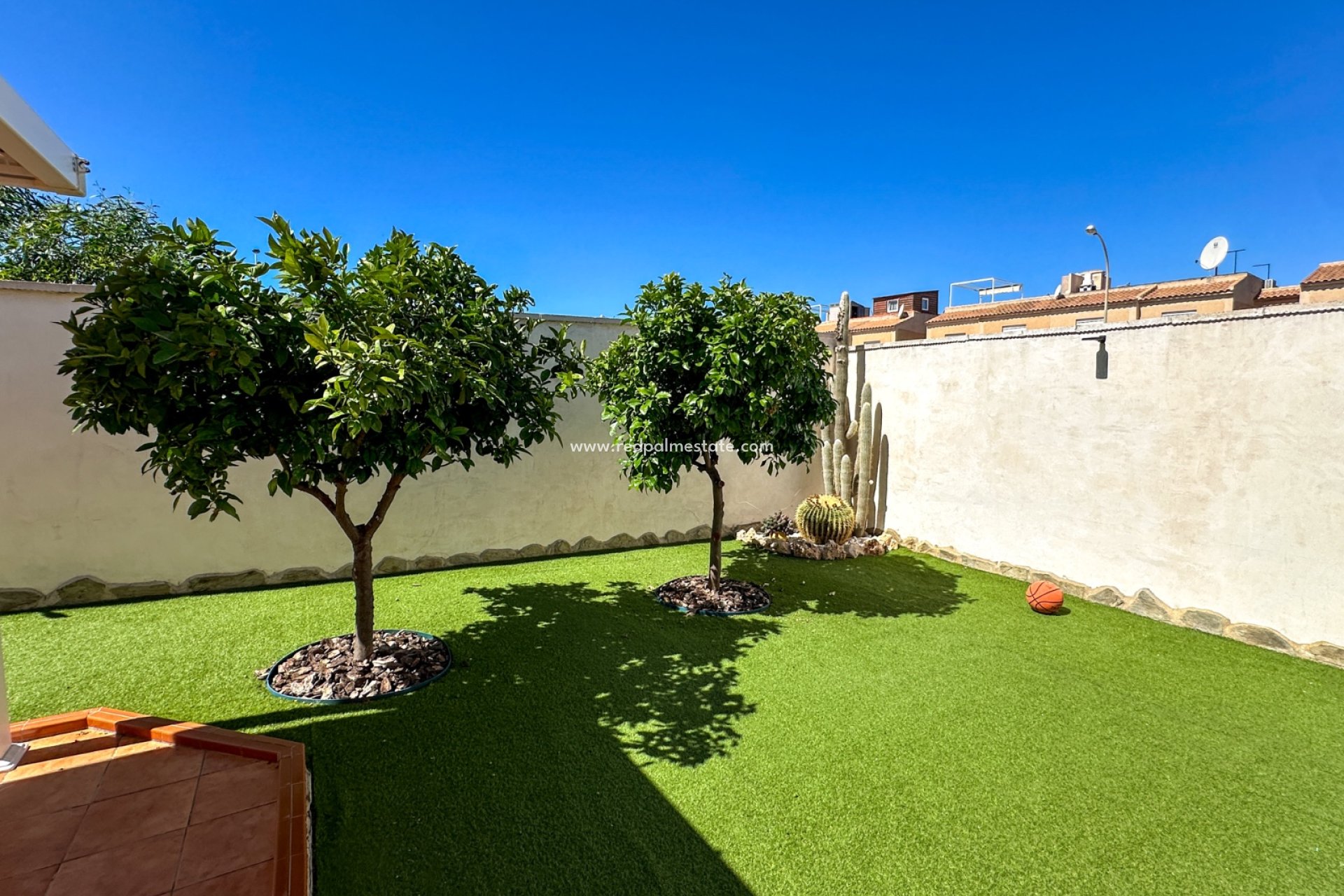 Reventa - Villa -
Torrevieja