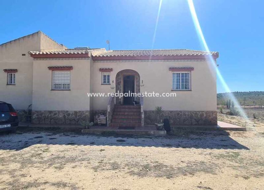 Reventa - Villa -
Ubeda