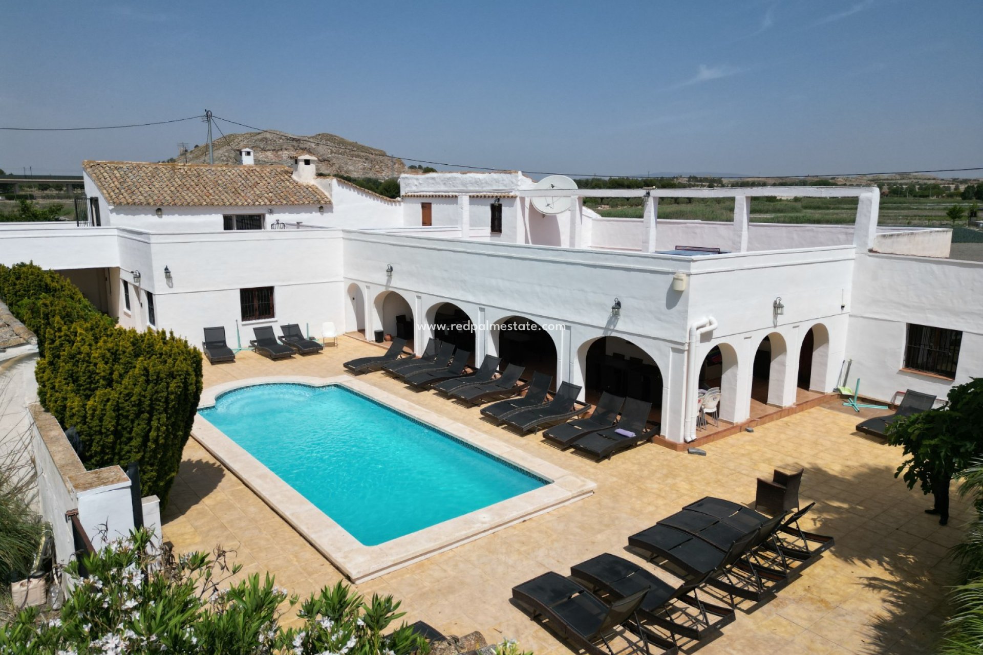 Reventa - Villa -
Villena - Inland