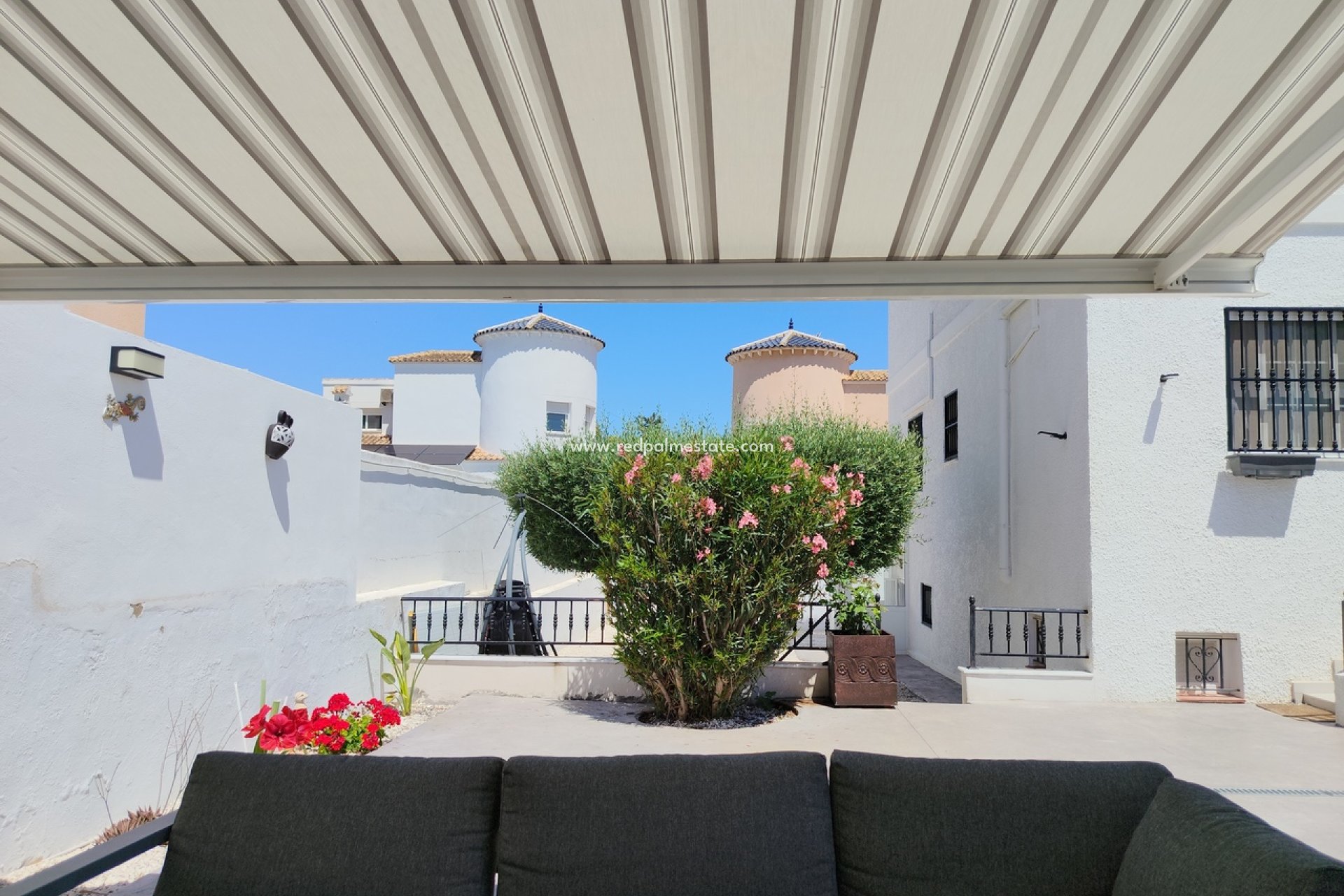 Reventa - Villa -
Vistabella Golf Entre Naranjos - Inland