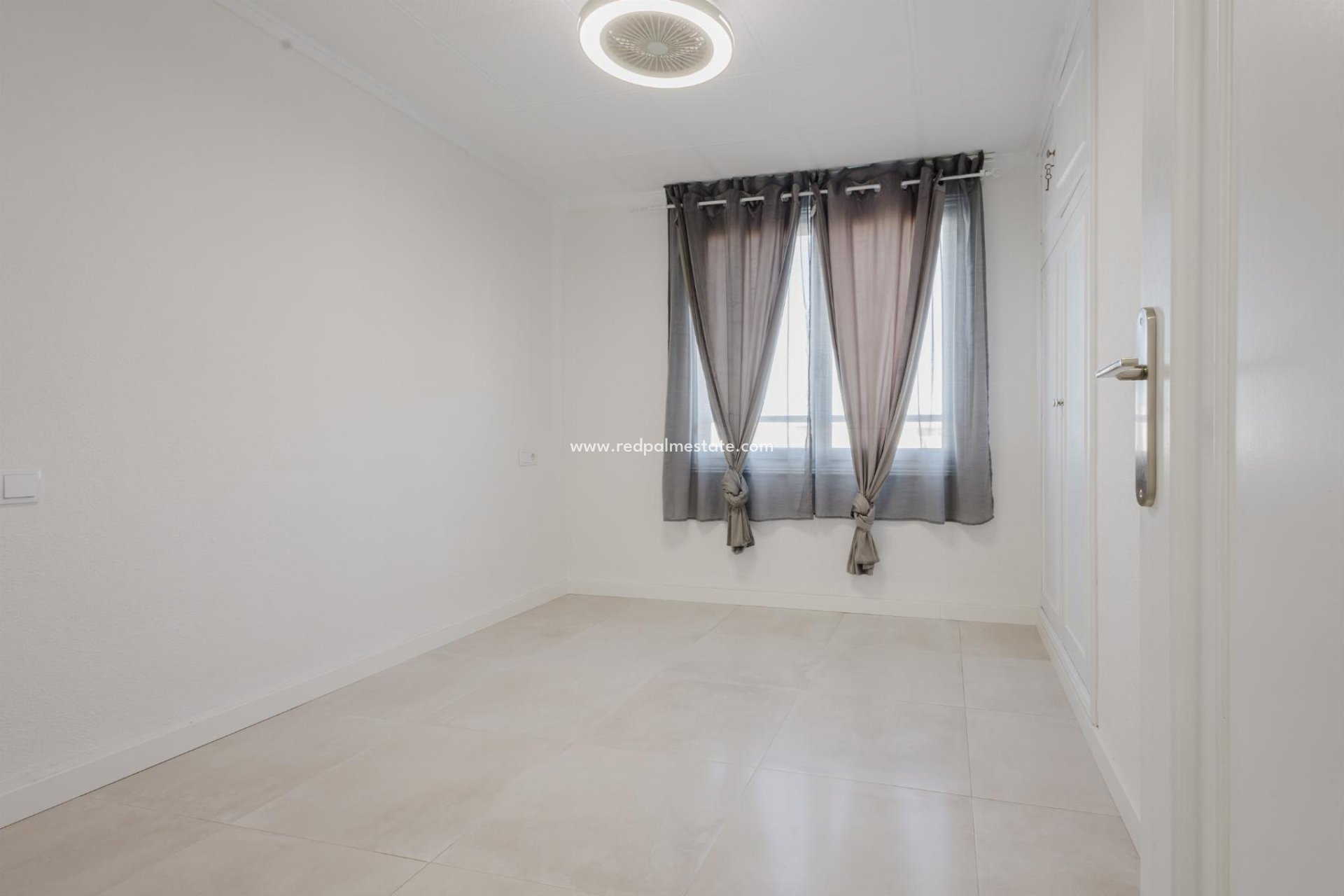 Revente - Apartamento -
Torrevieja - El Acequión - Los Náufragos