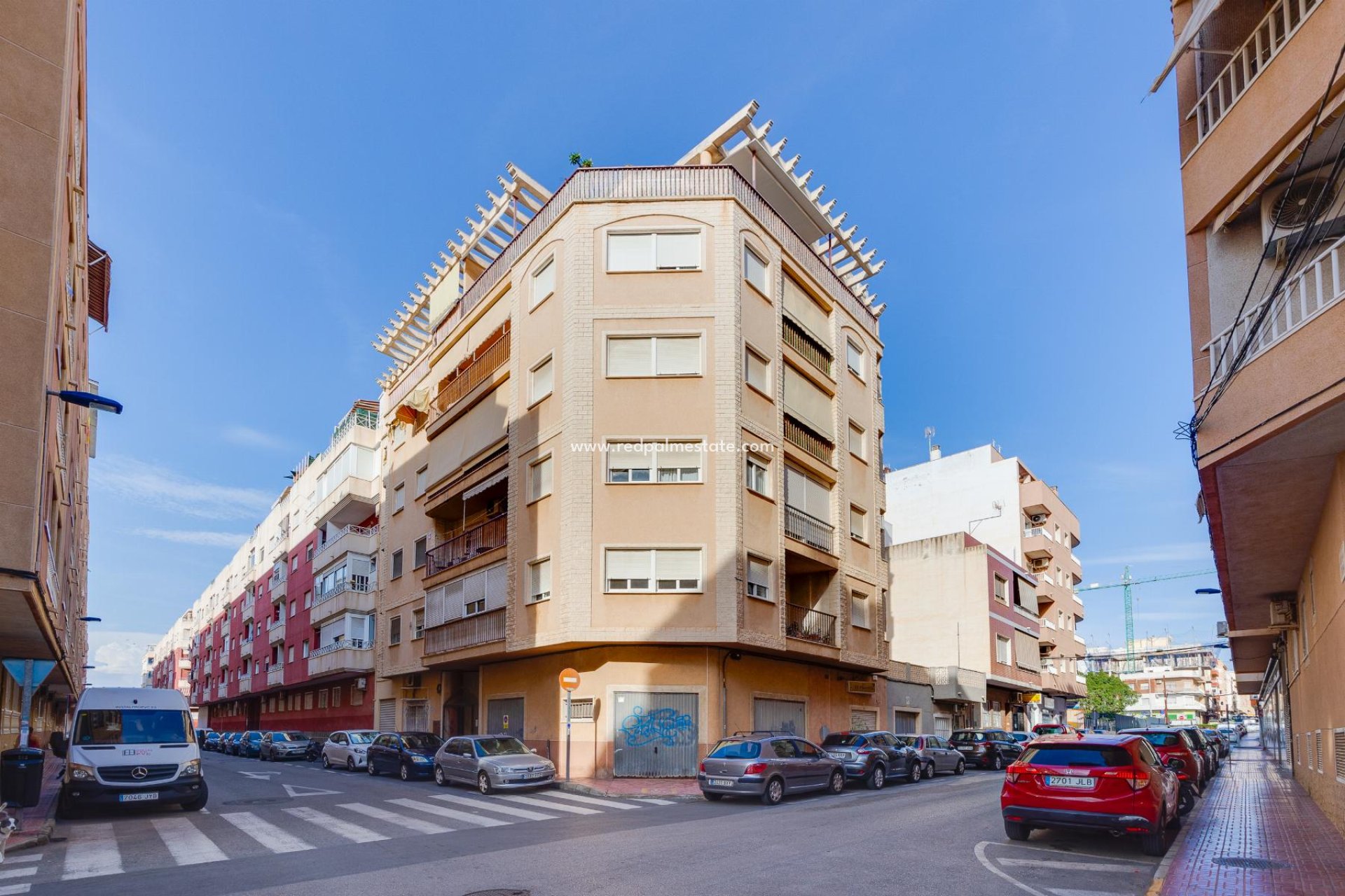 Revente - Apartamento -
Torrevieja - PARQUE DE LAS NACIONES