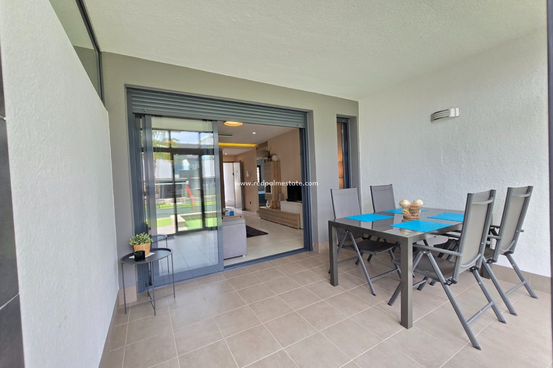 Revente - Apartment / Flat * -
Orihuela Costa - Punta Prima *