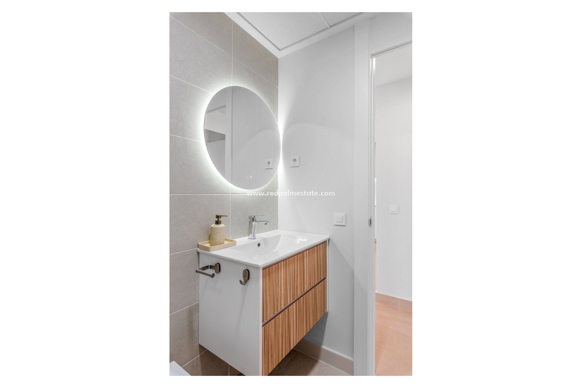 Revente - Apartment - Ground Floor Apartment -
Torrevieja - Los balcones