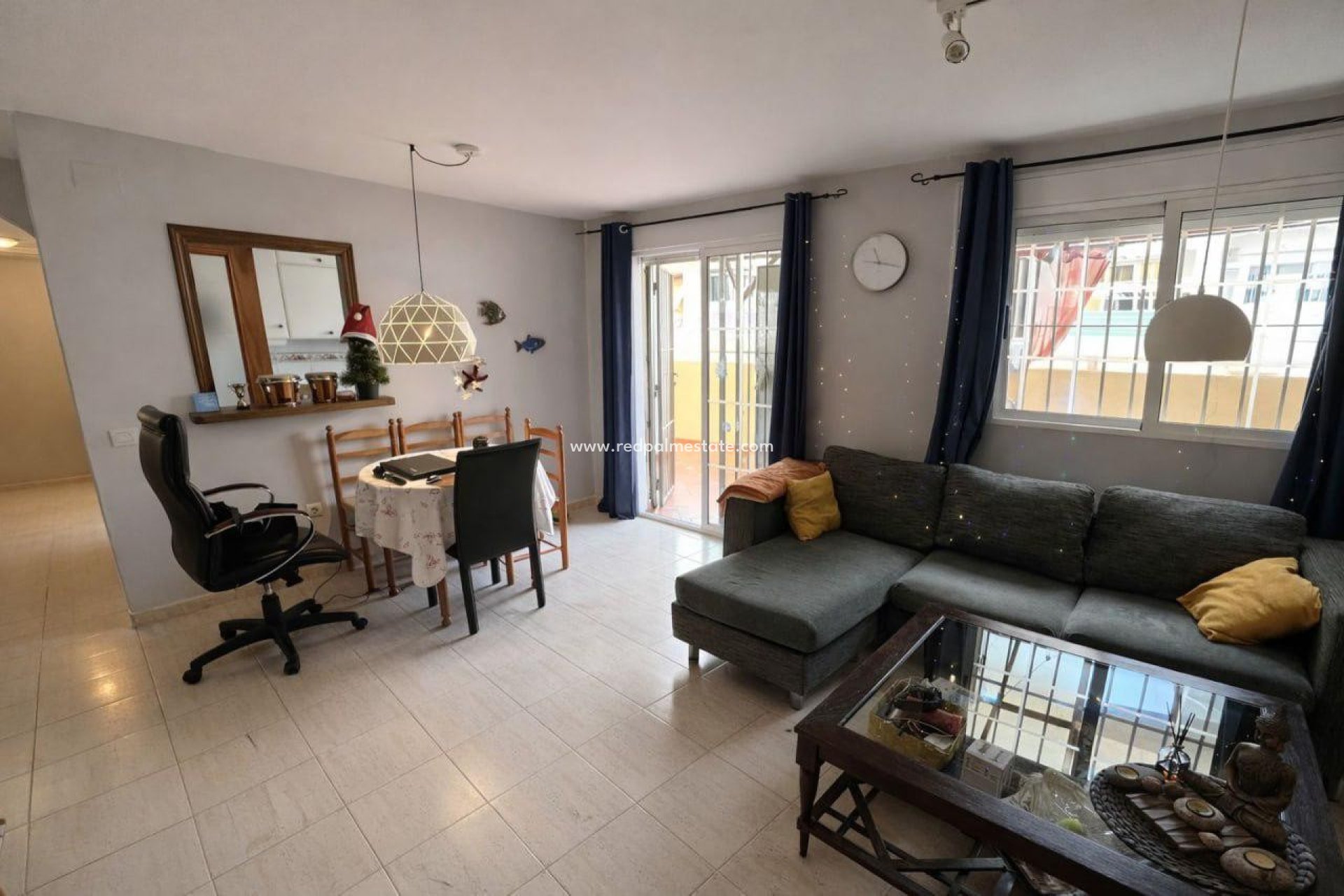 Revente - Apartment - Top Floor Apartment -
Torrevieja