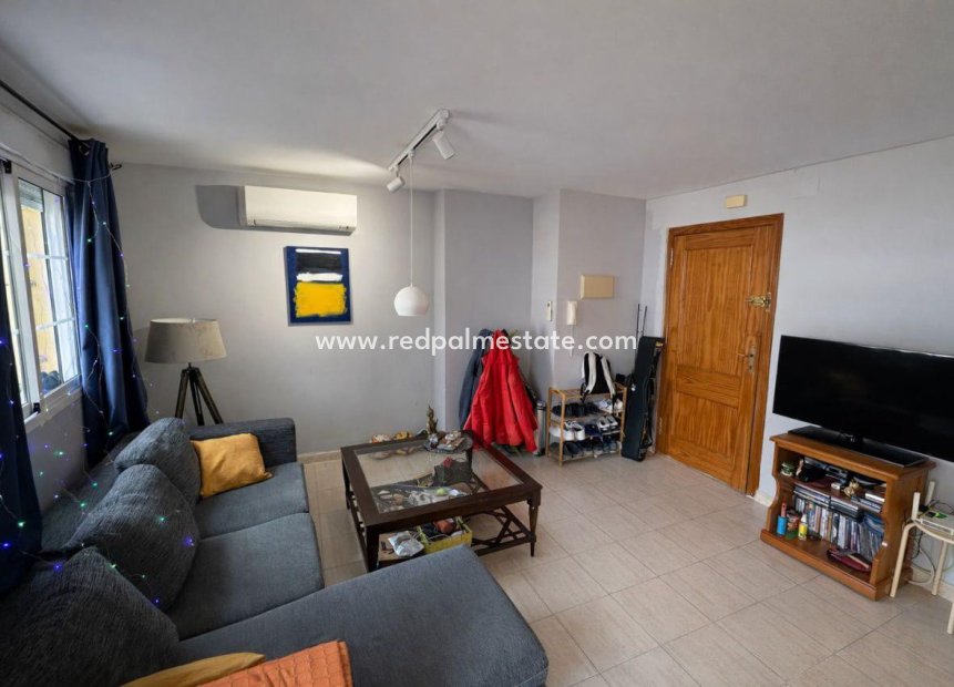 Revente - Apartment - Top Floor Apartment -
Torrevieja