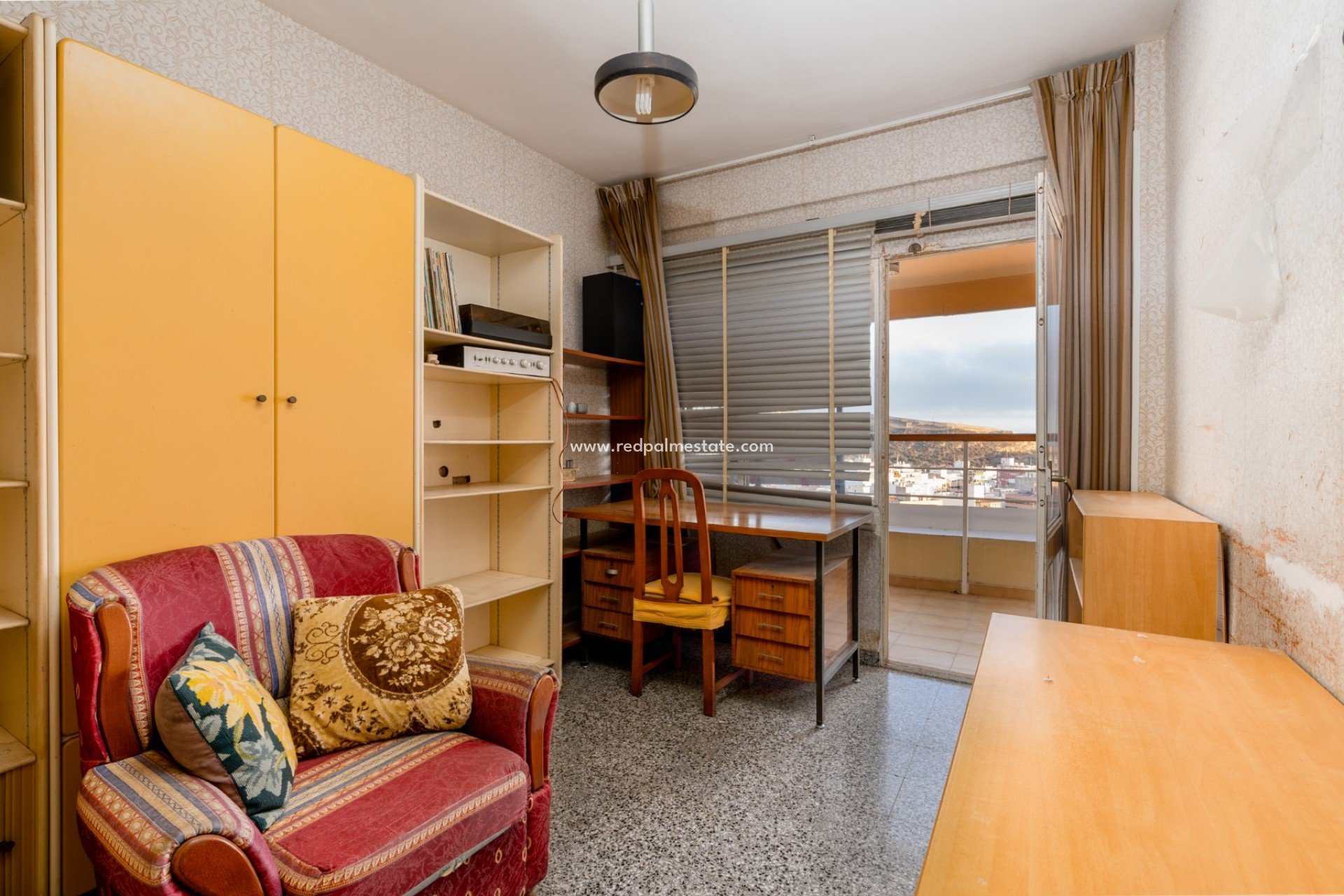 Revente - Appartement -
Alicante - Center