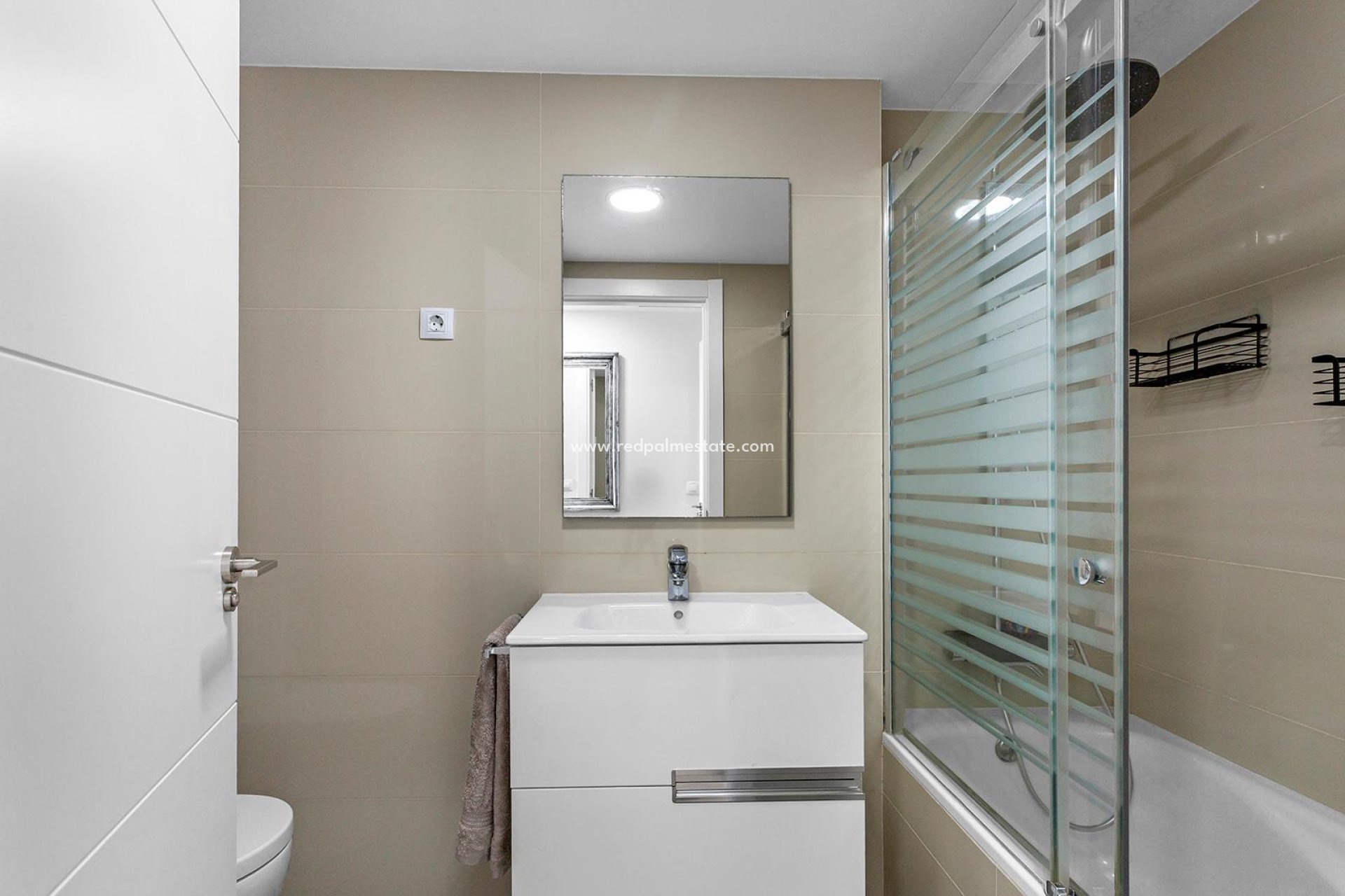 Revente - Appartement -
Alicante - Pau 5