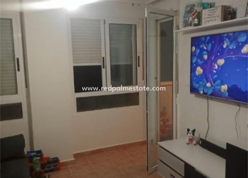 Revente - Appartement -
Almoradi - Almoradí