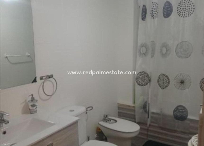 Revente - Appartement -
Almoradi - Almoradí