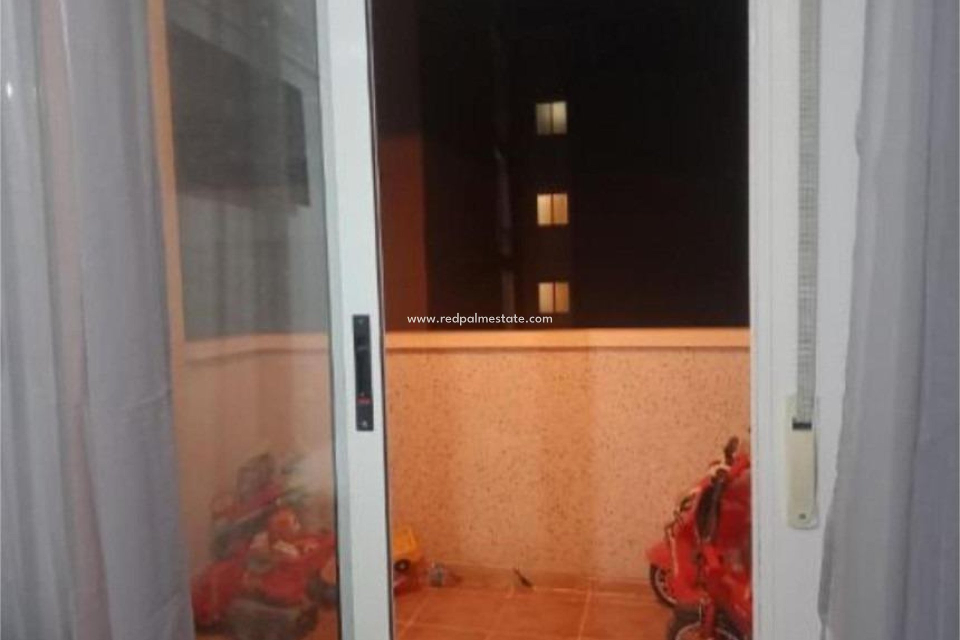 Revente - Appartement -
Almoradi - Almoradí